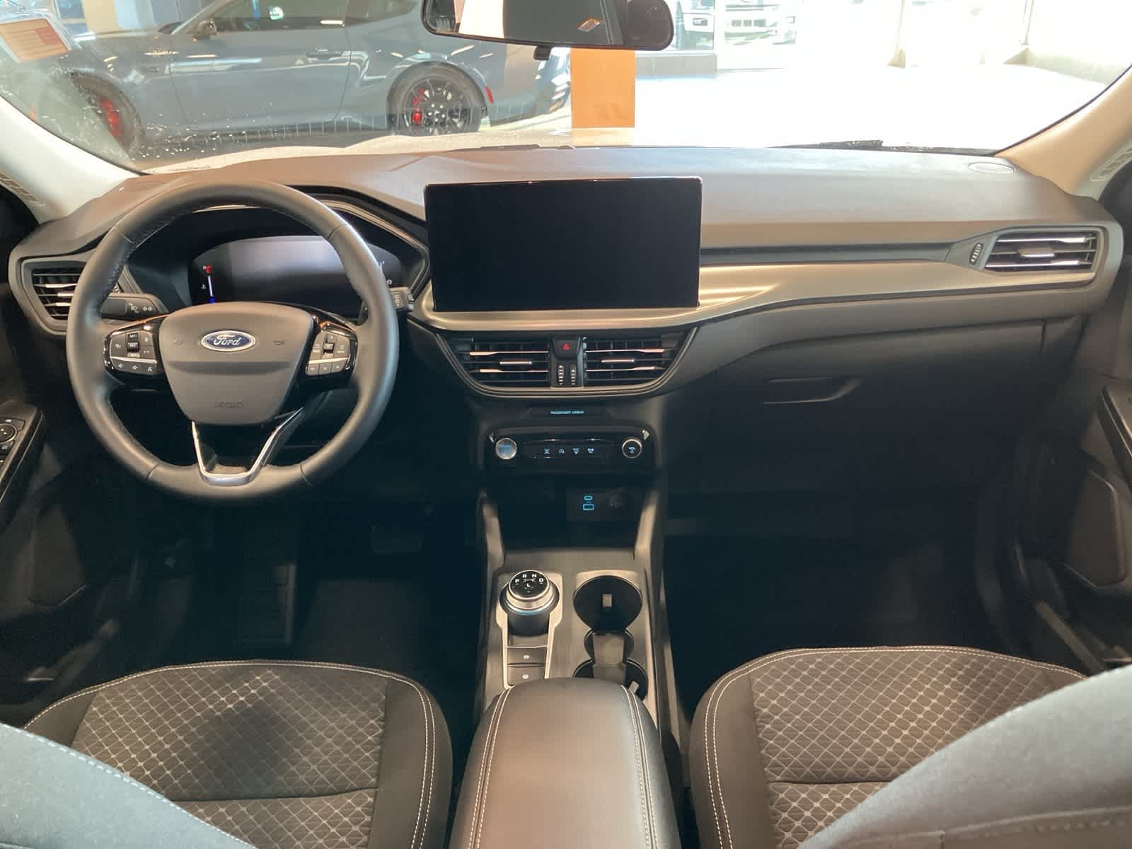 Thumbnail: 2023 Ford Escape - 21