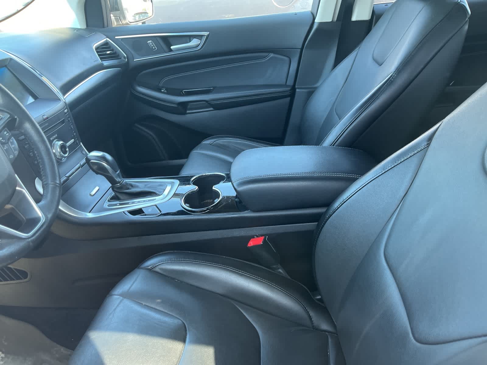 Thumbnail: 2018 Ford Edge - 23