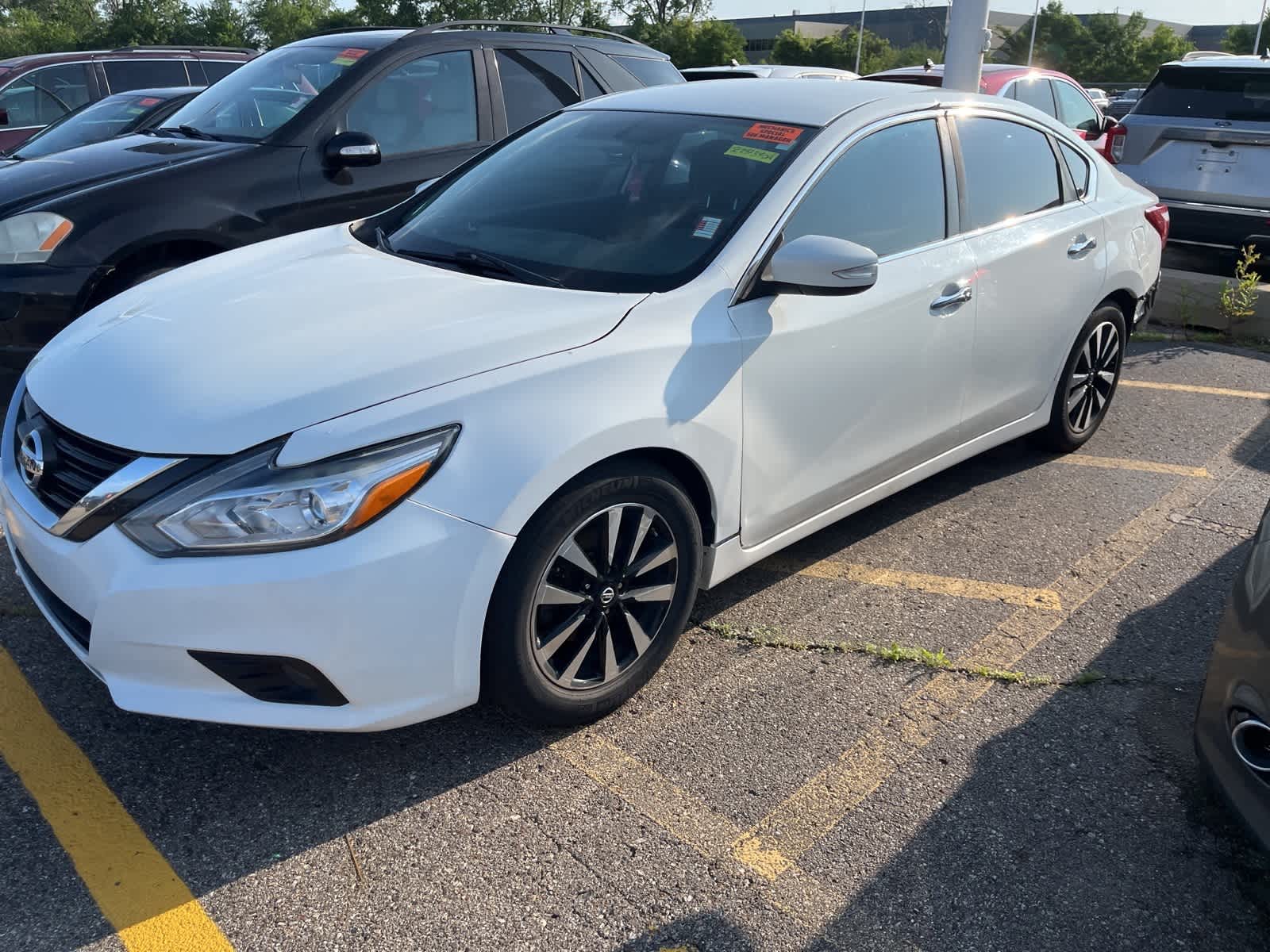 Thumbnail: 2018 Nissan Altima - 6