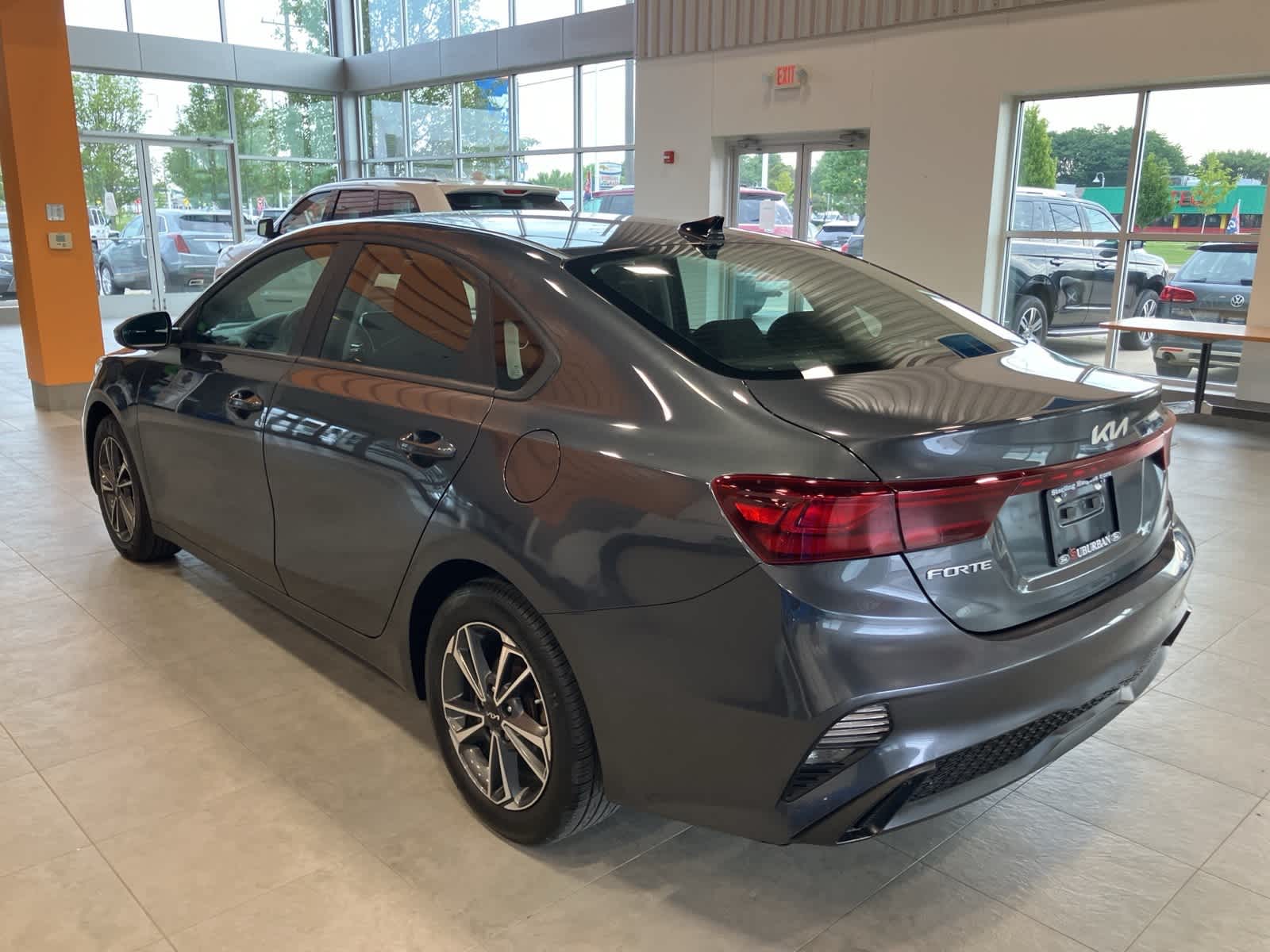 Thumbnail: 2022 Kia Forte - 7