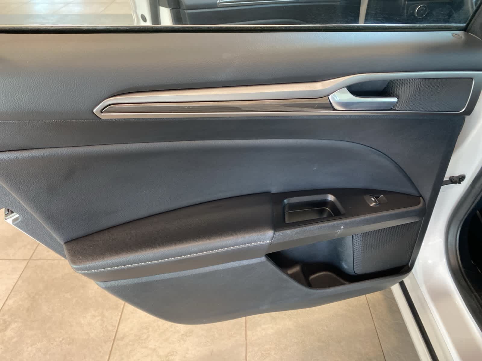 Thumbnail: 2018 Ford Fusion - 27