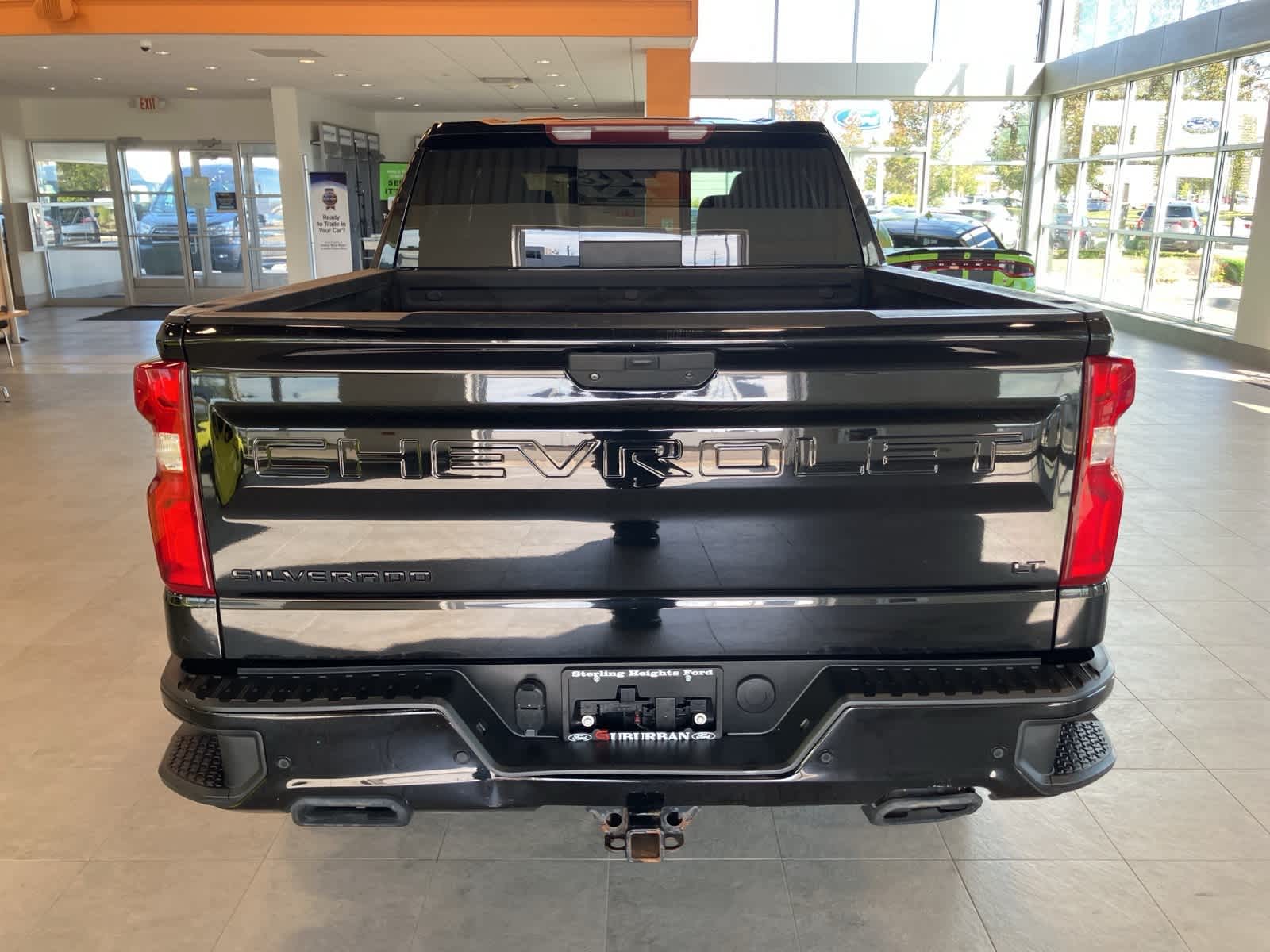Thumbnail: 2021 Chevrolet Silverado 1500 - 6