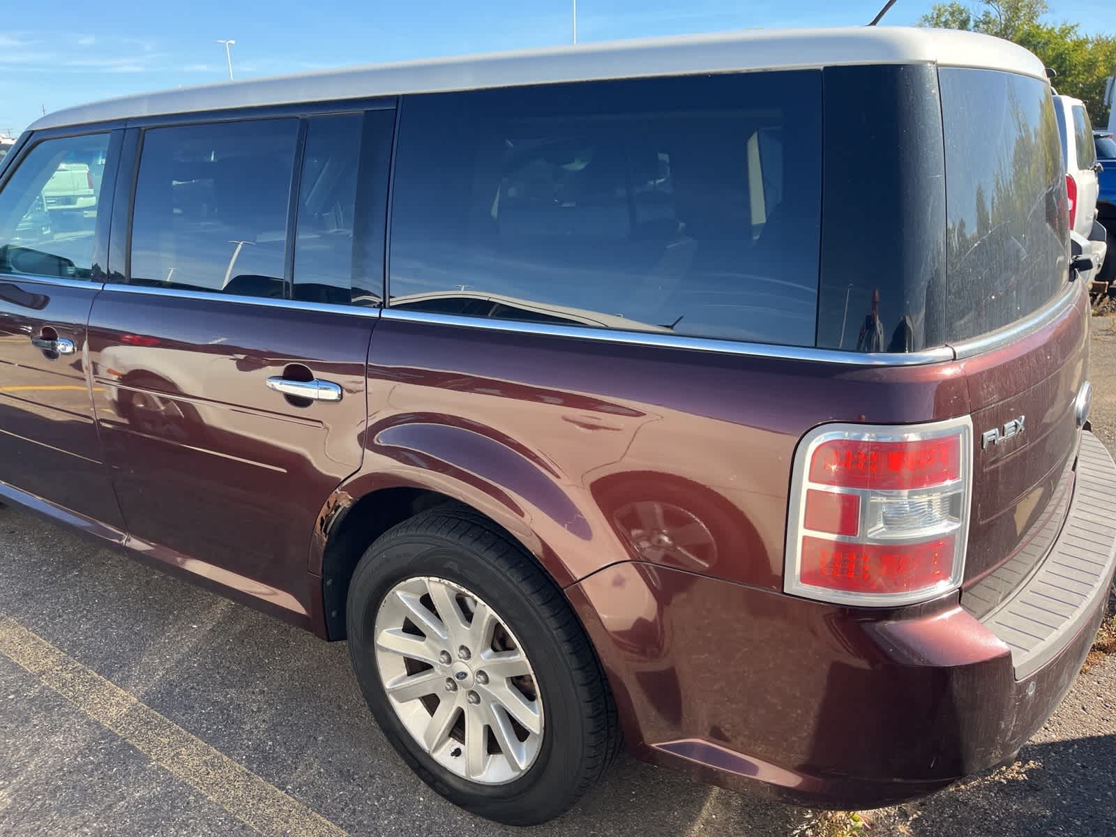 Thumbnail: 2009 Ford Flex - 8