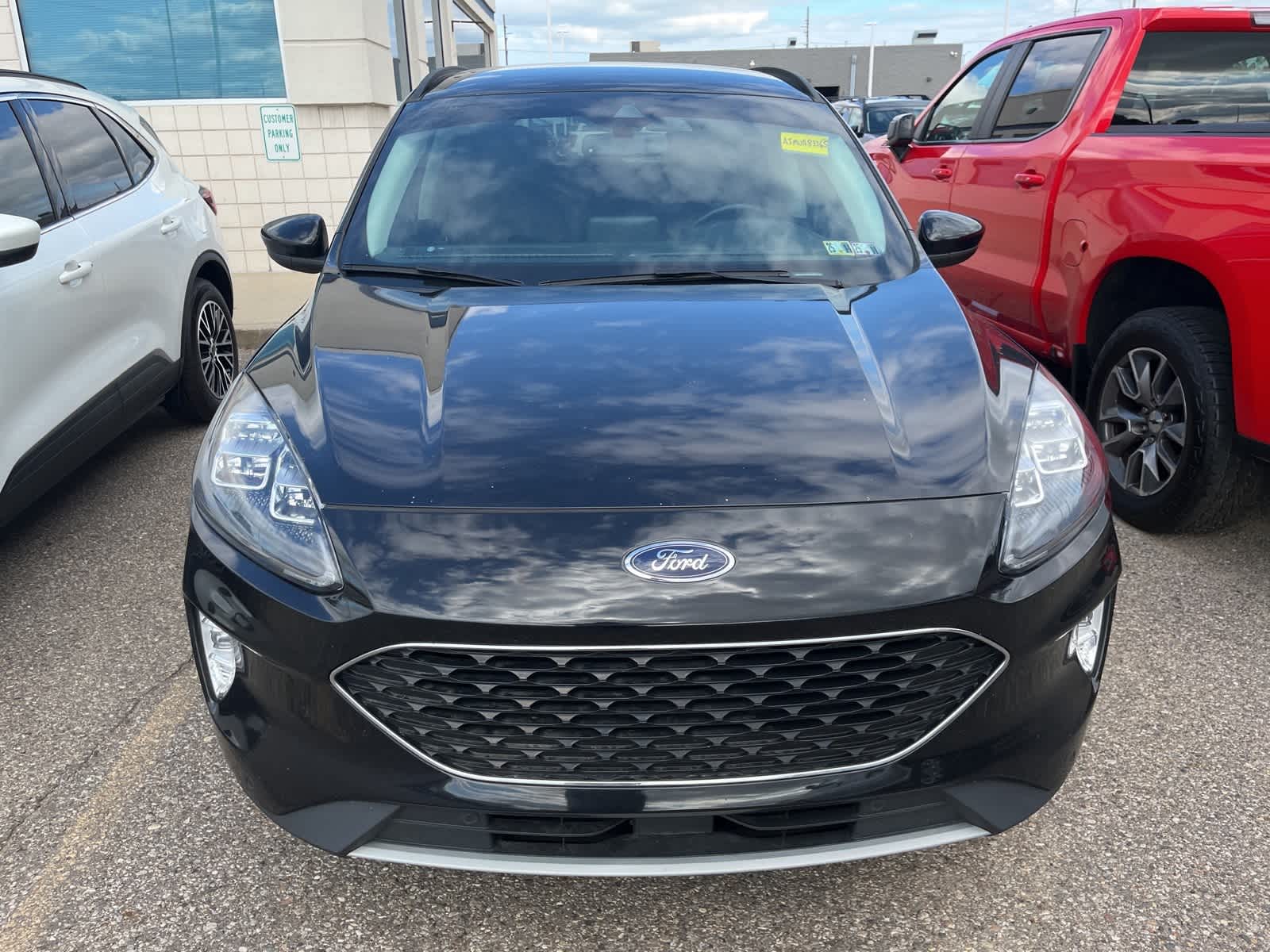 Thumbnail: 2021 Ford Escape - 22