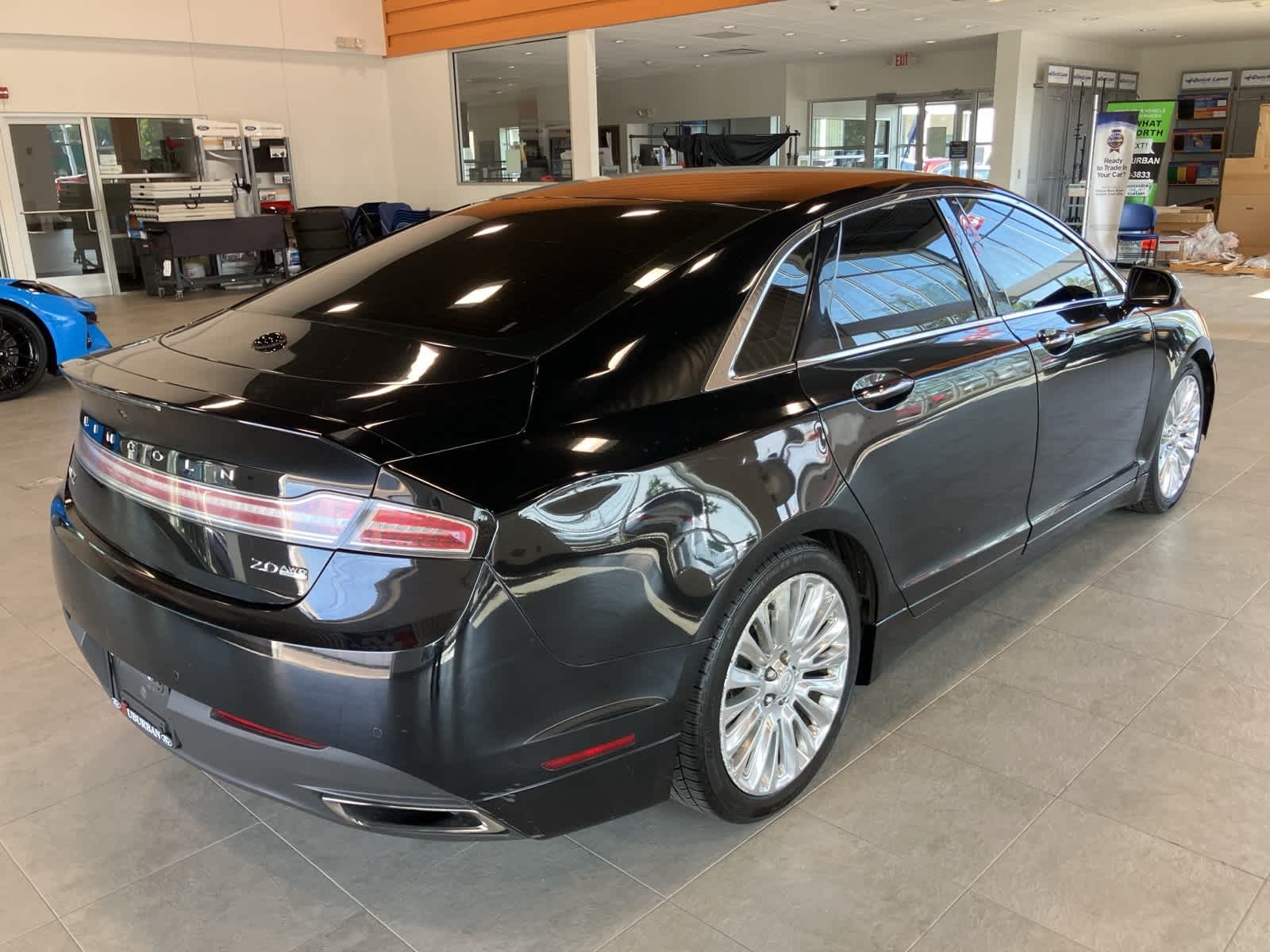 Thumbnail: 2016 Lincoln MKZ - 5