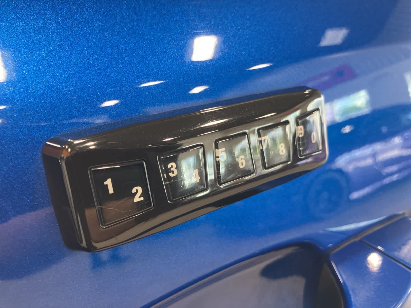Thumbnail: 2018 Chevrolet Colorado - 10