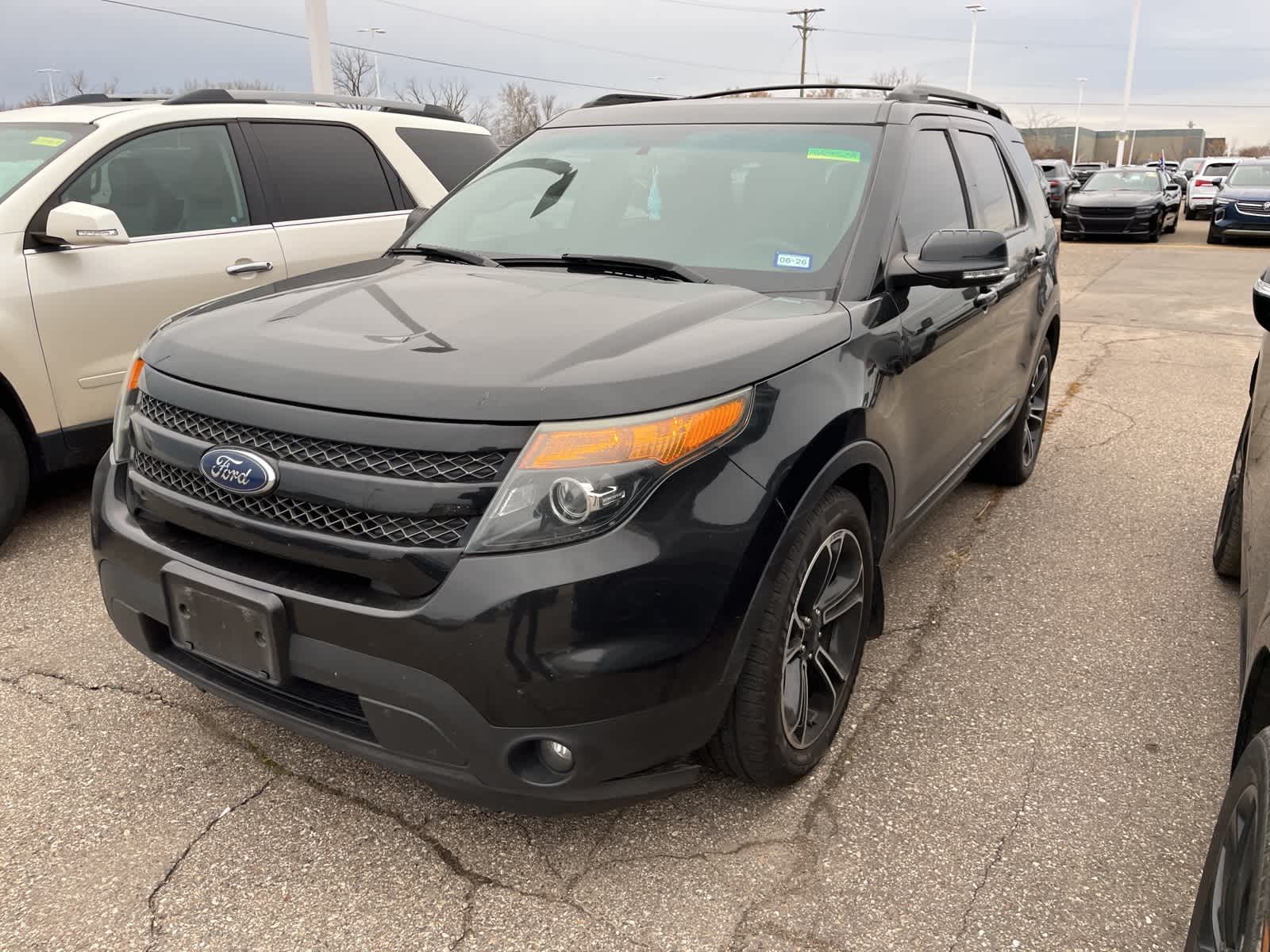 Thumbnail: 2015 Ford Explorer - 2