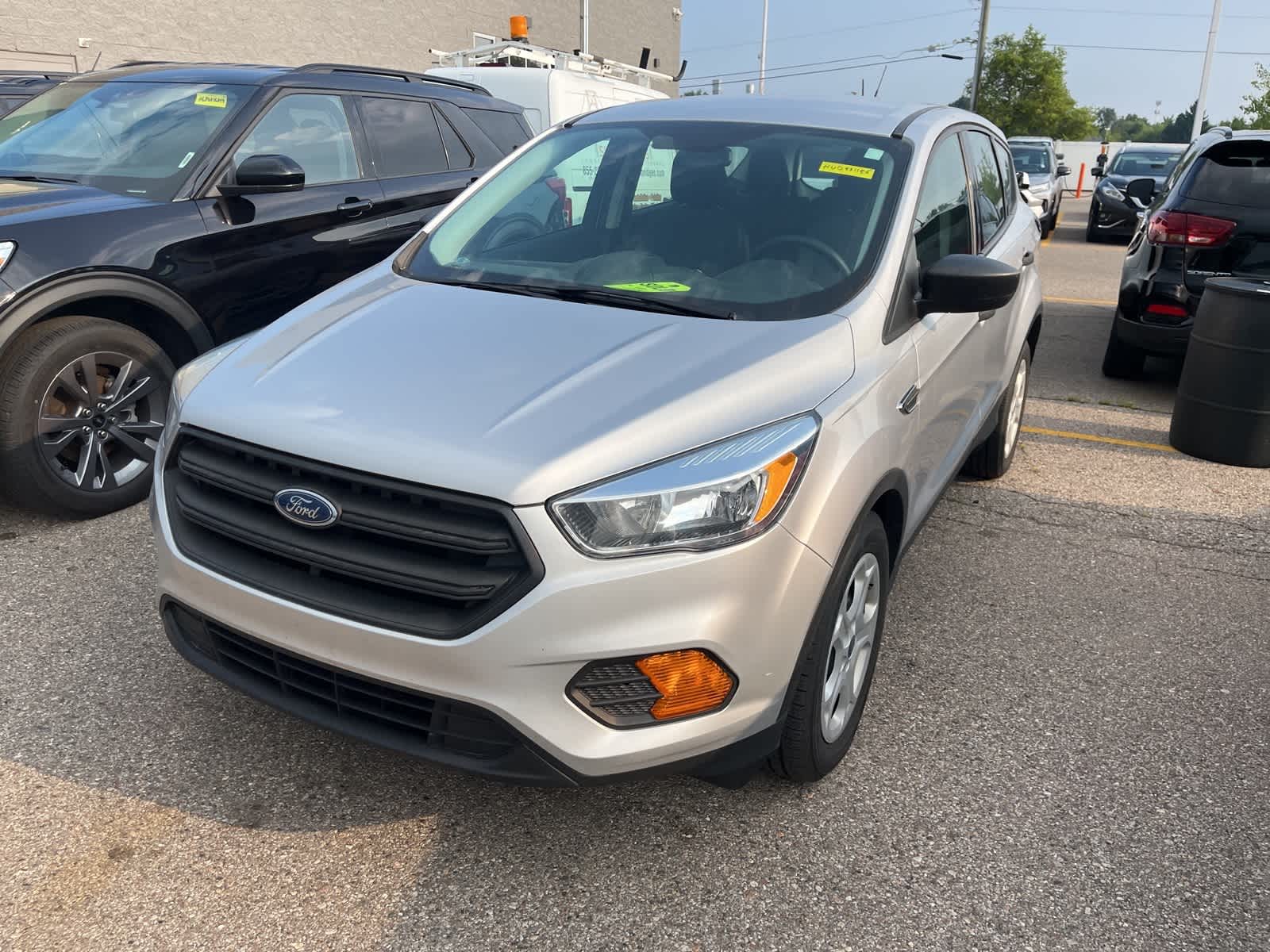 Thumbnail: 2017 Ford Escape - 3