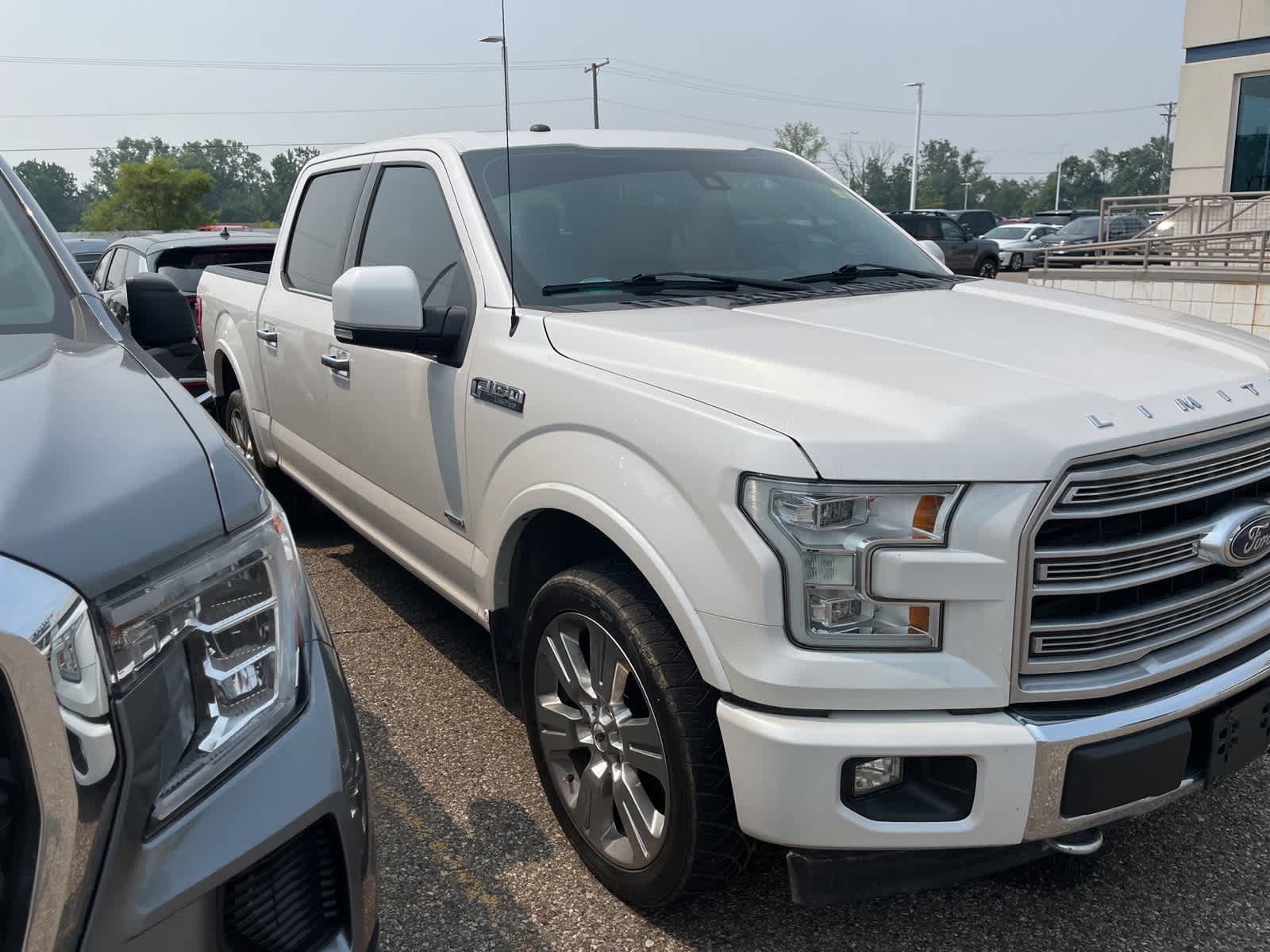 Thumbnail: 2017 Ford F-150 - 15