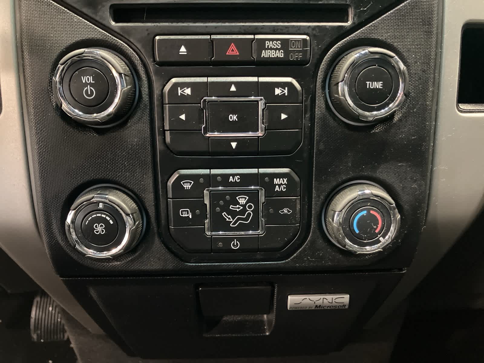 Thumbnail: 2014 Ford F-150 - 19