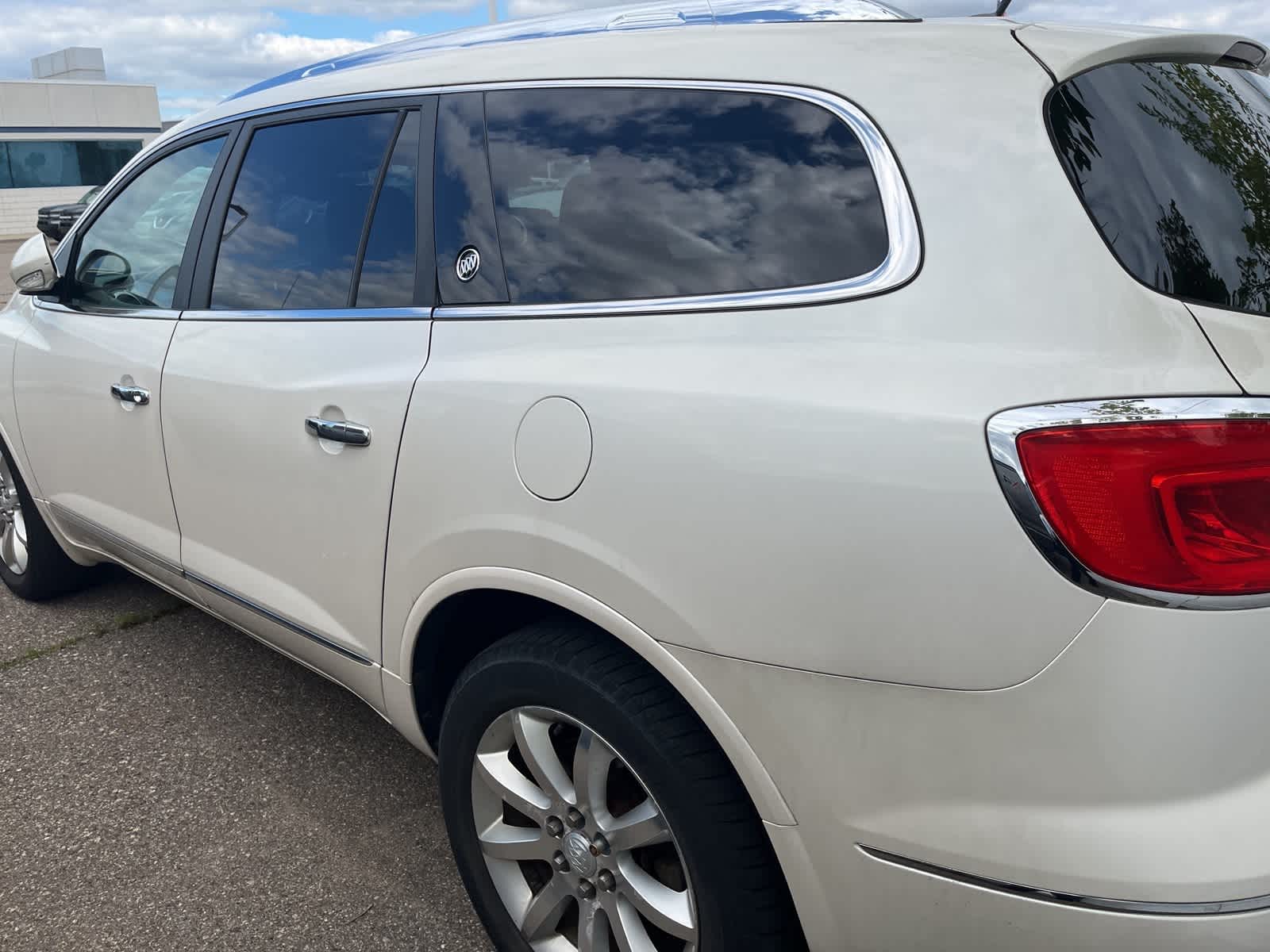Thumbnail: 2013 Buick Enclave - 9