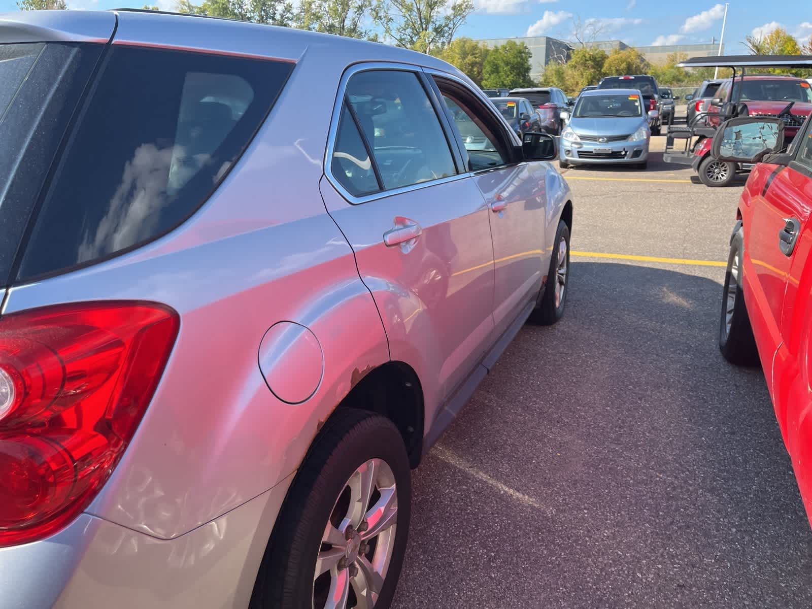 Thumbnail: 2011 Chevrolet Equinox - 15