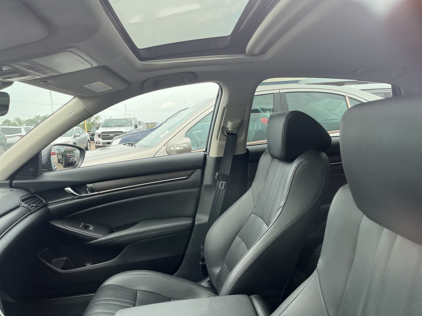Thumbnail: 2021 Honda Accord - 24