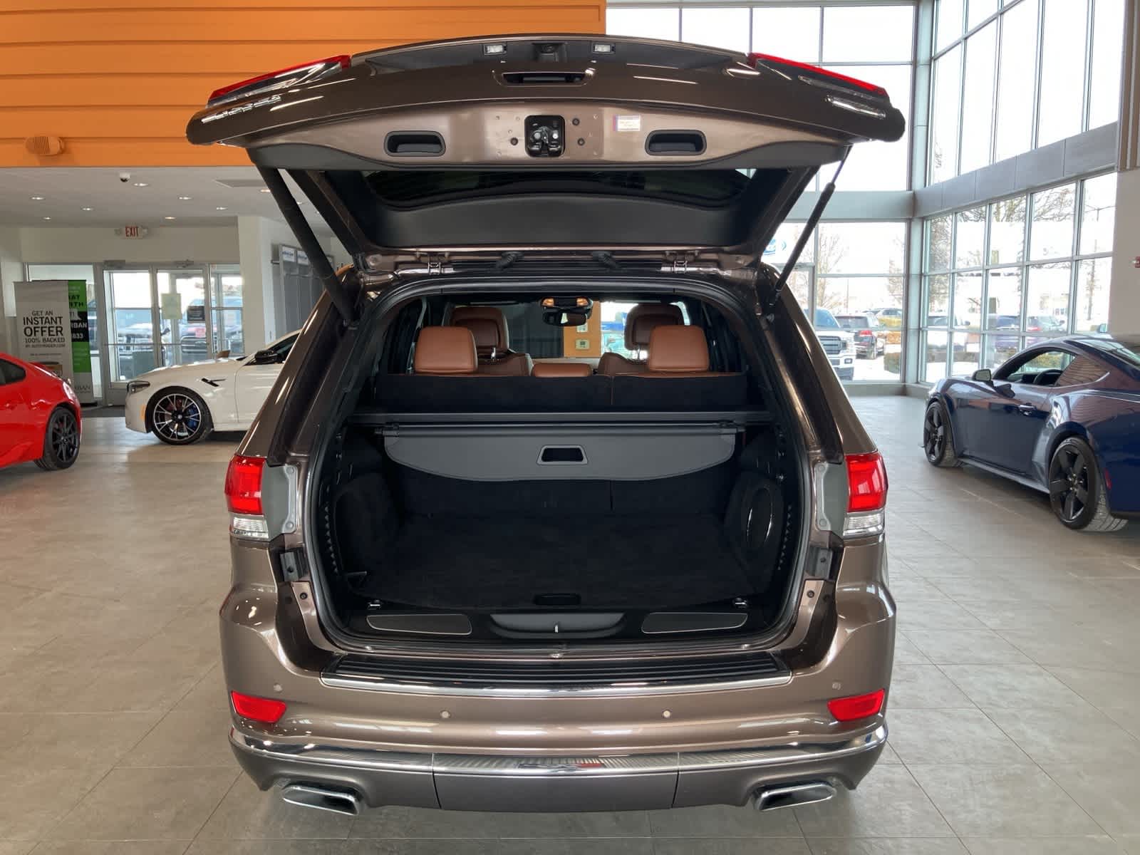 Thumbnail: 2021 Jeep Grand Cherokee - 31