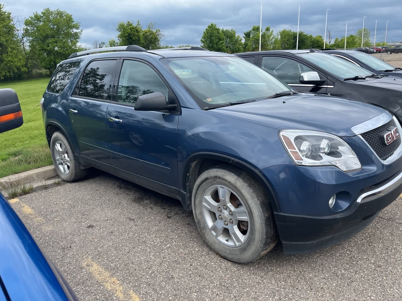 Thumbnail: 2012 GMC Acadia - 19
