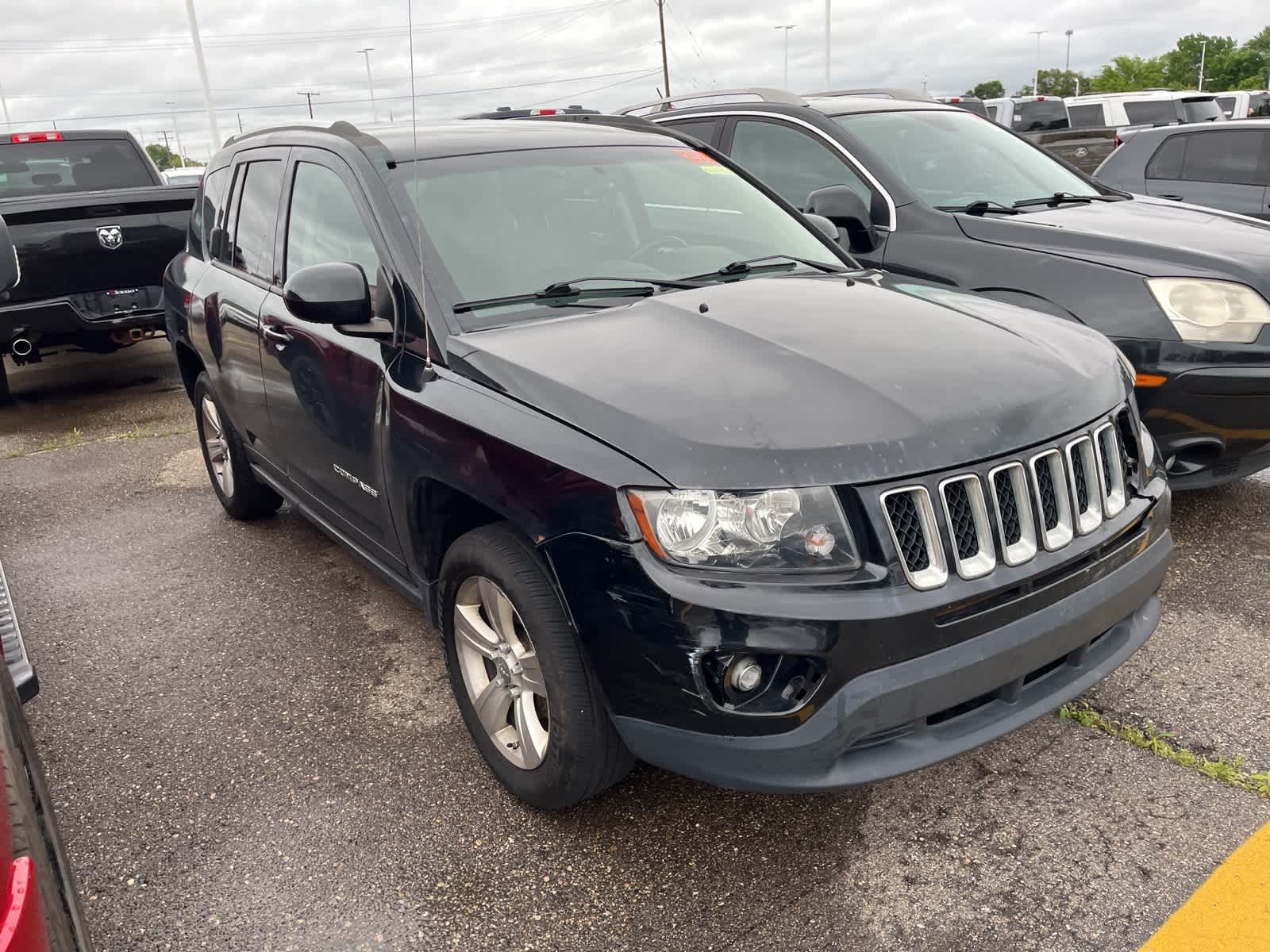 Thumbnail: 2014 Jeep Compass - 17