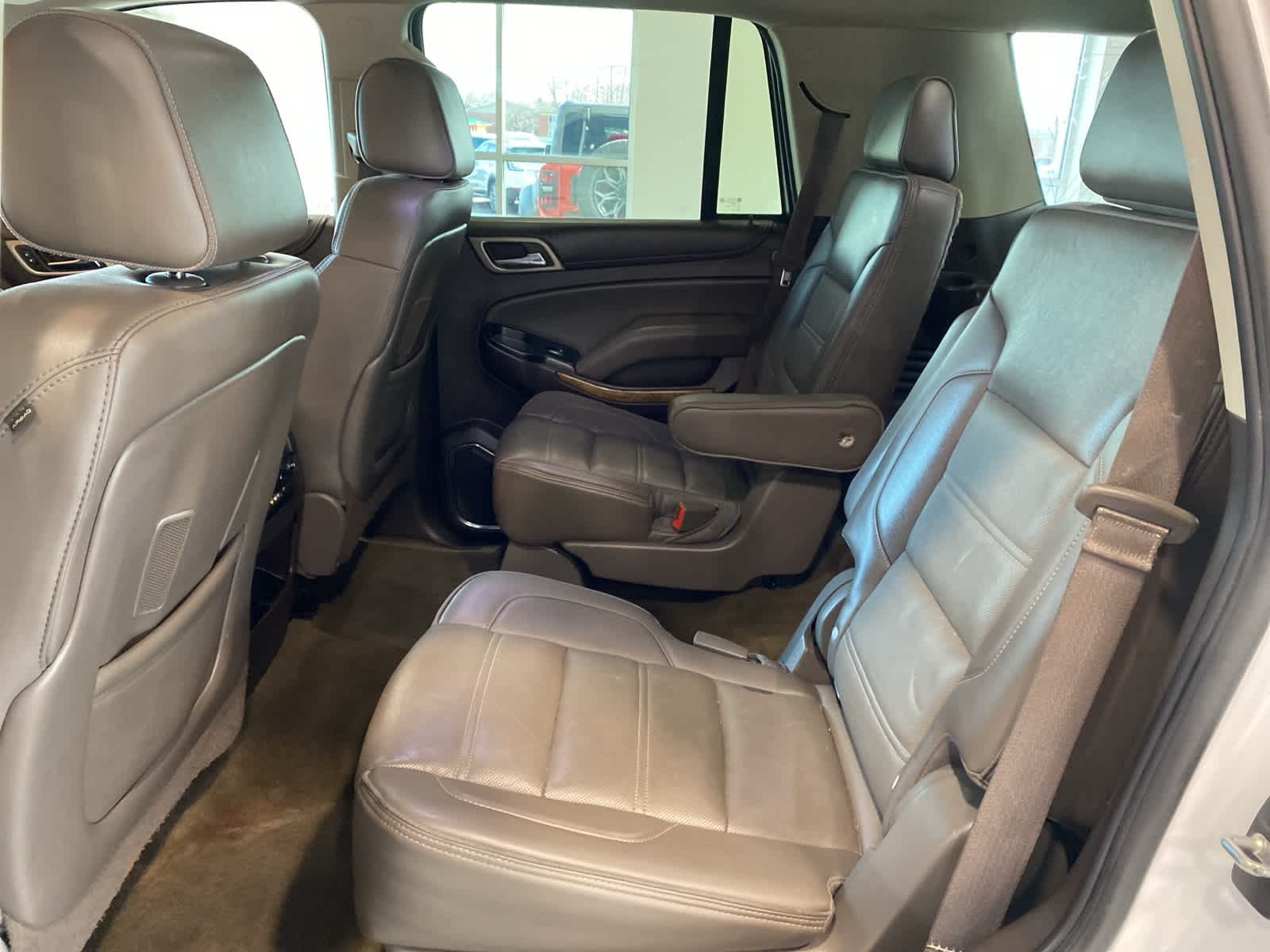 Thumbnail: 2016 GMC Yukon - 25