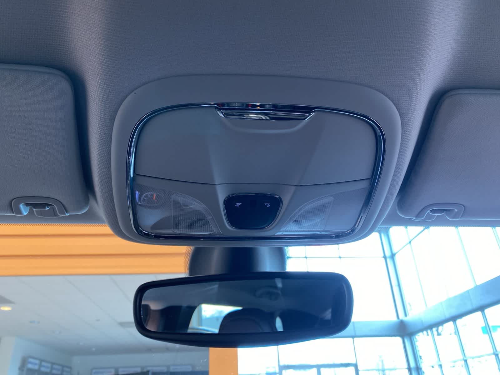 Thumbnail: 2020 Jeep Cherokee - 13