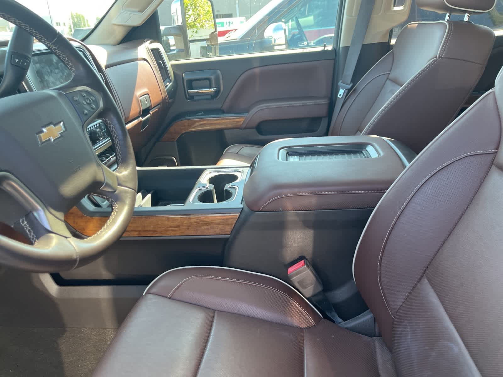 Thumbnail: 2019 Chevrolet Silverado 3500 - 25