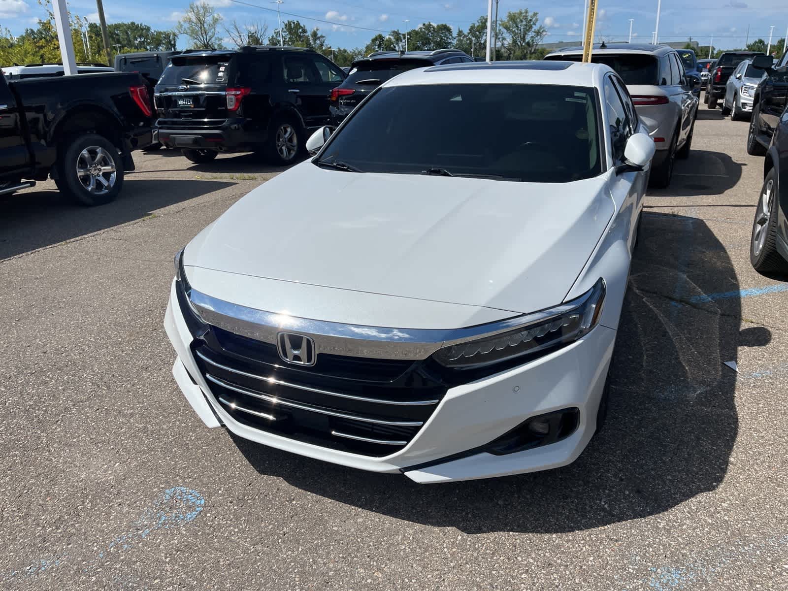 Thumbnail: 2022 Honda Accord - 3