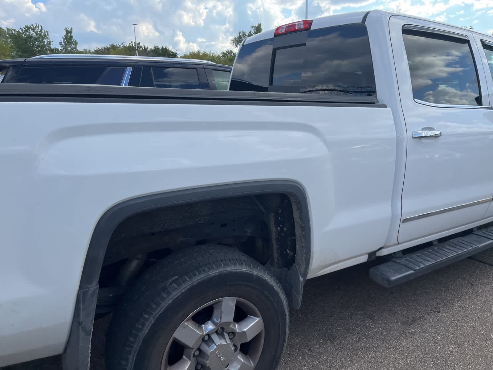 Thumbnail: 2015 GMC Sierra 2500 - 15