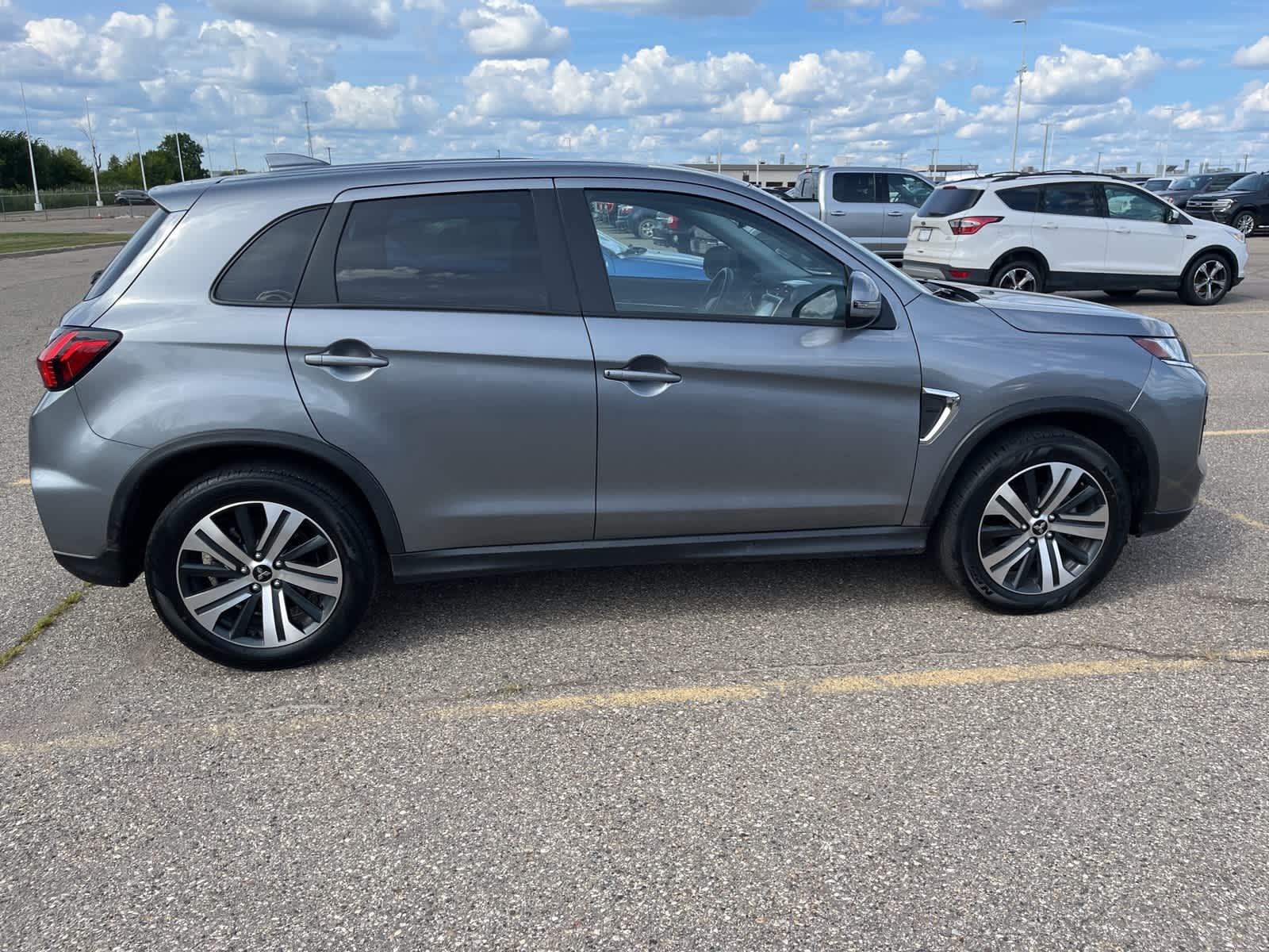 Thumbnail: 2024 Mitsubishi Outlander Sport - 14