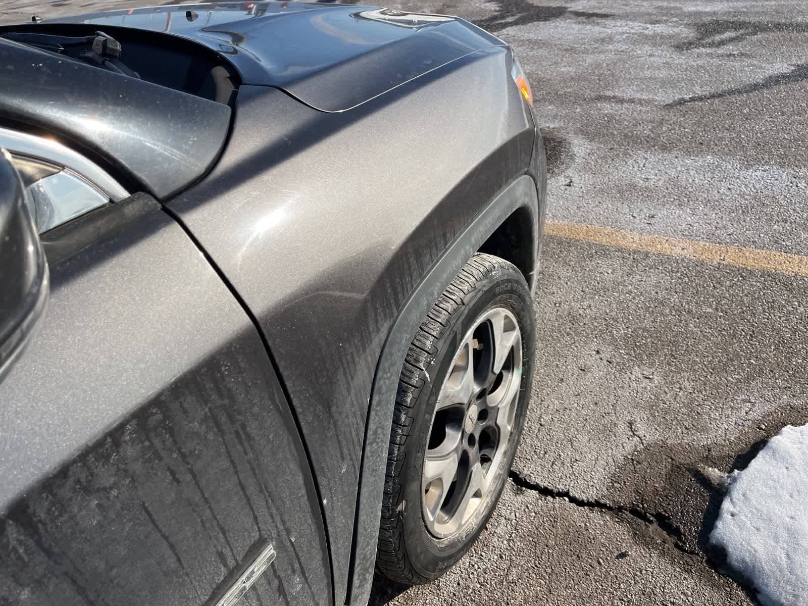 Thumbnail: 2020 Jeep Compass - 16