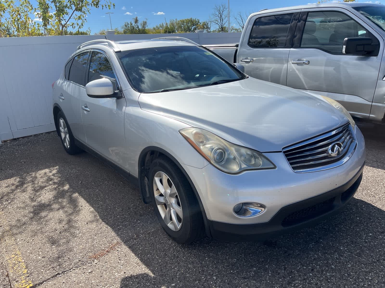 Thumbnail: 2010 INFINITI EX35 - 19