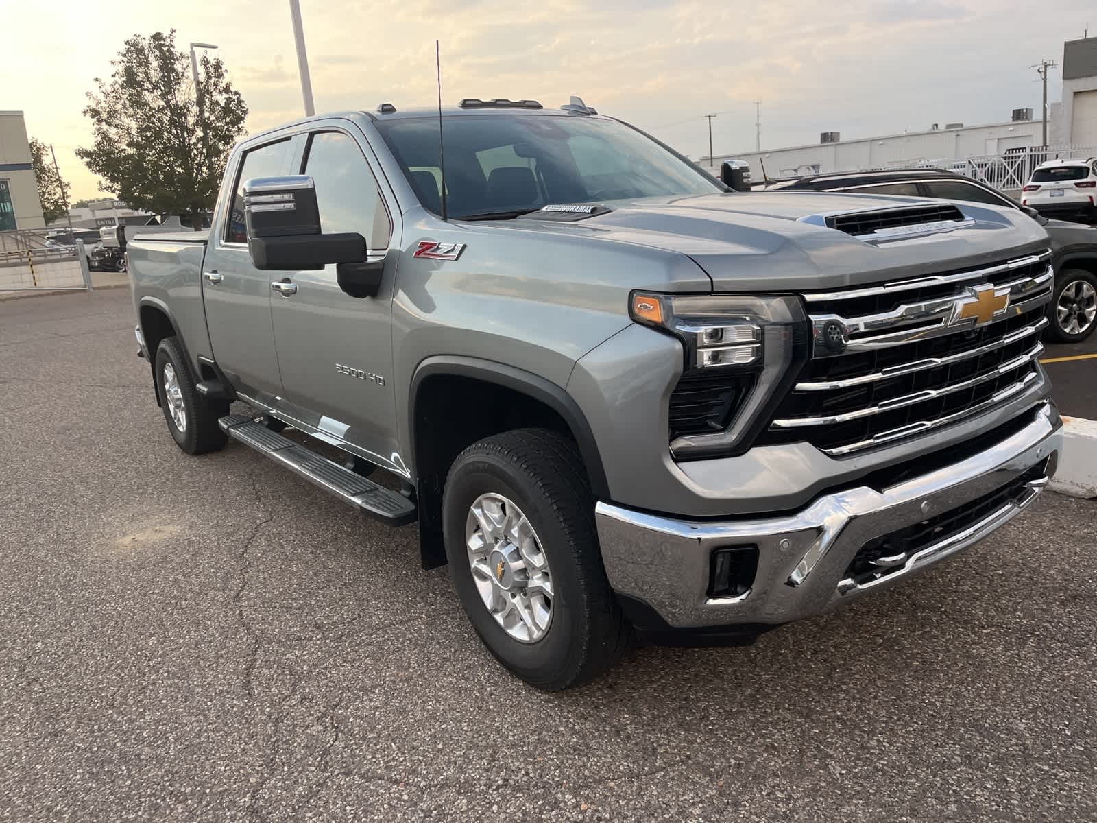Thumbnail: 2025 Chevrolet Silverado 2500 - 21
