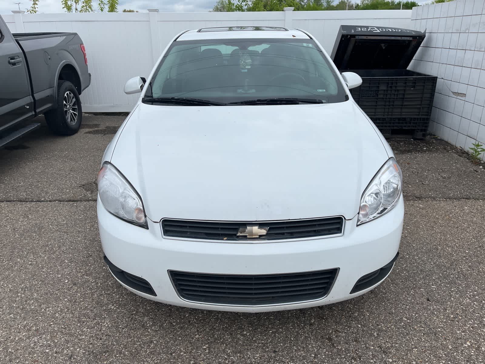 Thumbnail: 2011 Chevrolet Impala - 8