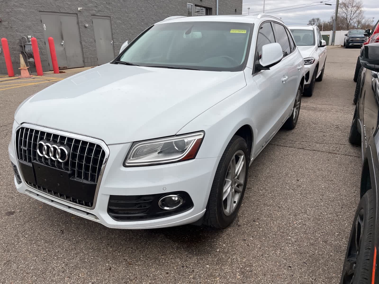 2013 Audi Q5 2.0T Premium Plus photo 2