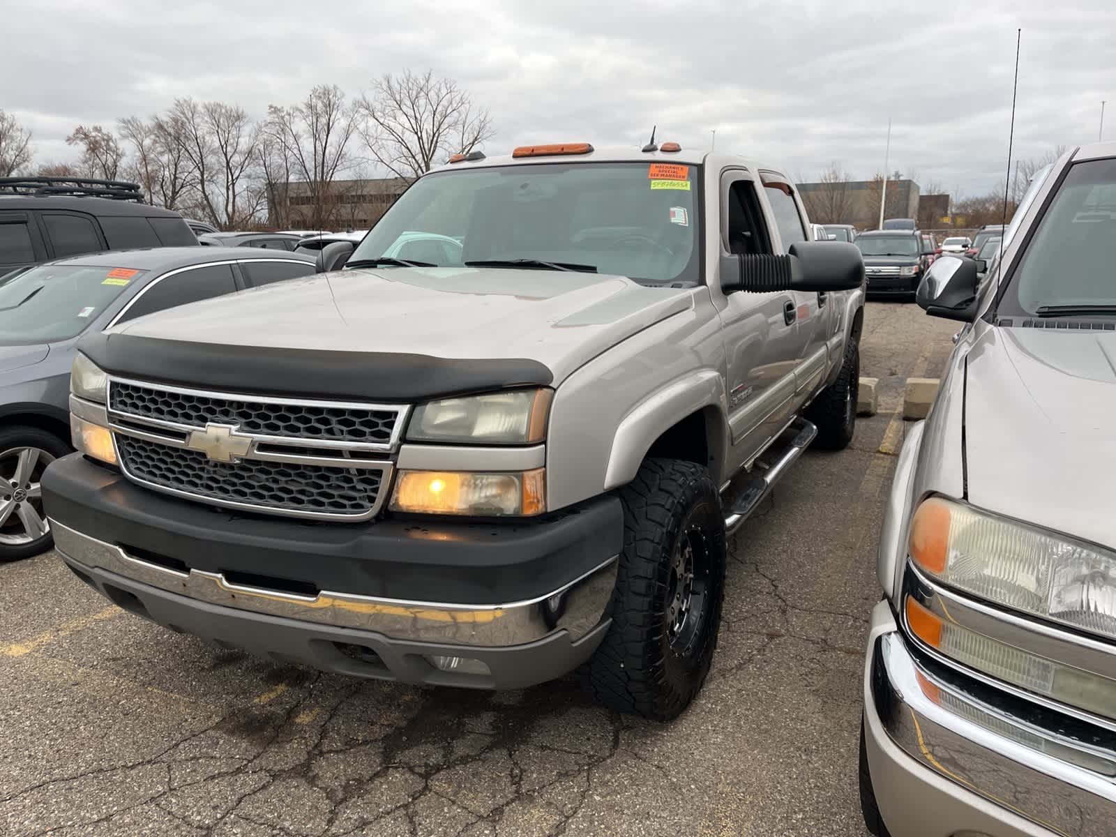 2005 Chevrolet Silverado 2500 LT -
                  Sterling Heights, MI