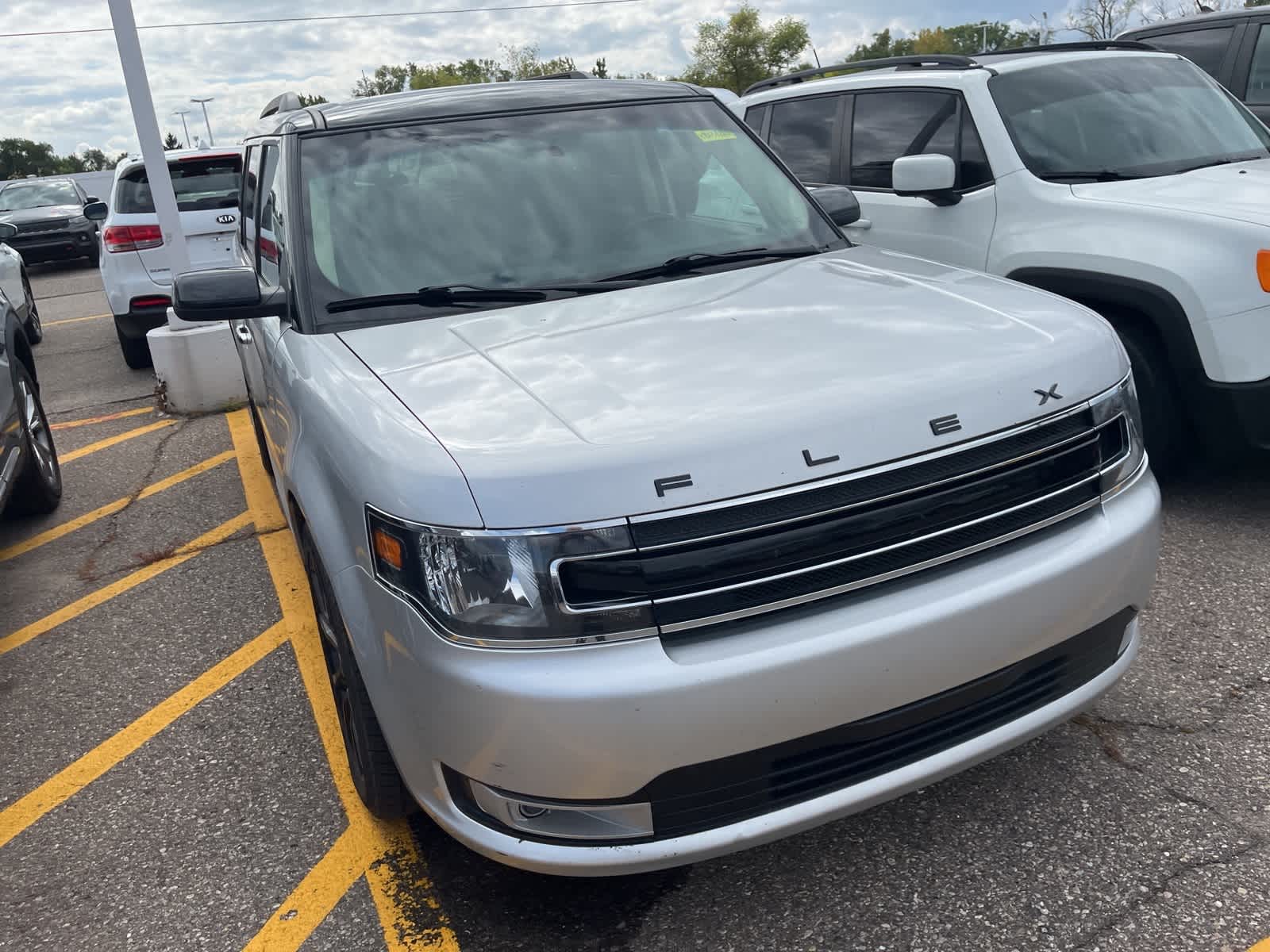 Thumbnail: 2019 Ford Flex - 19