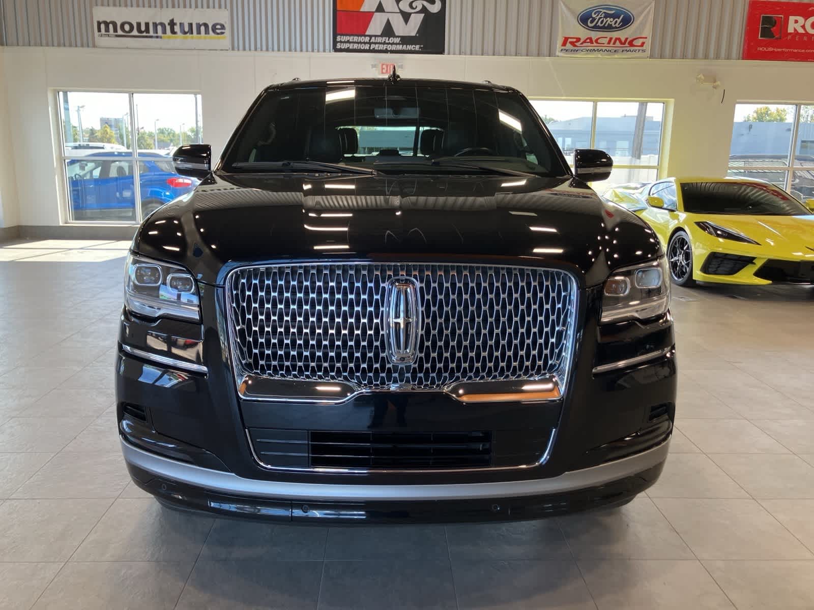 Thumbnail: 2023 Lincoln Navigator - 2