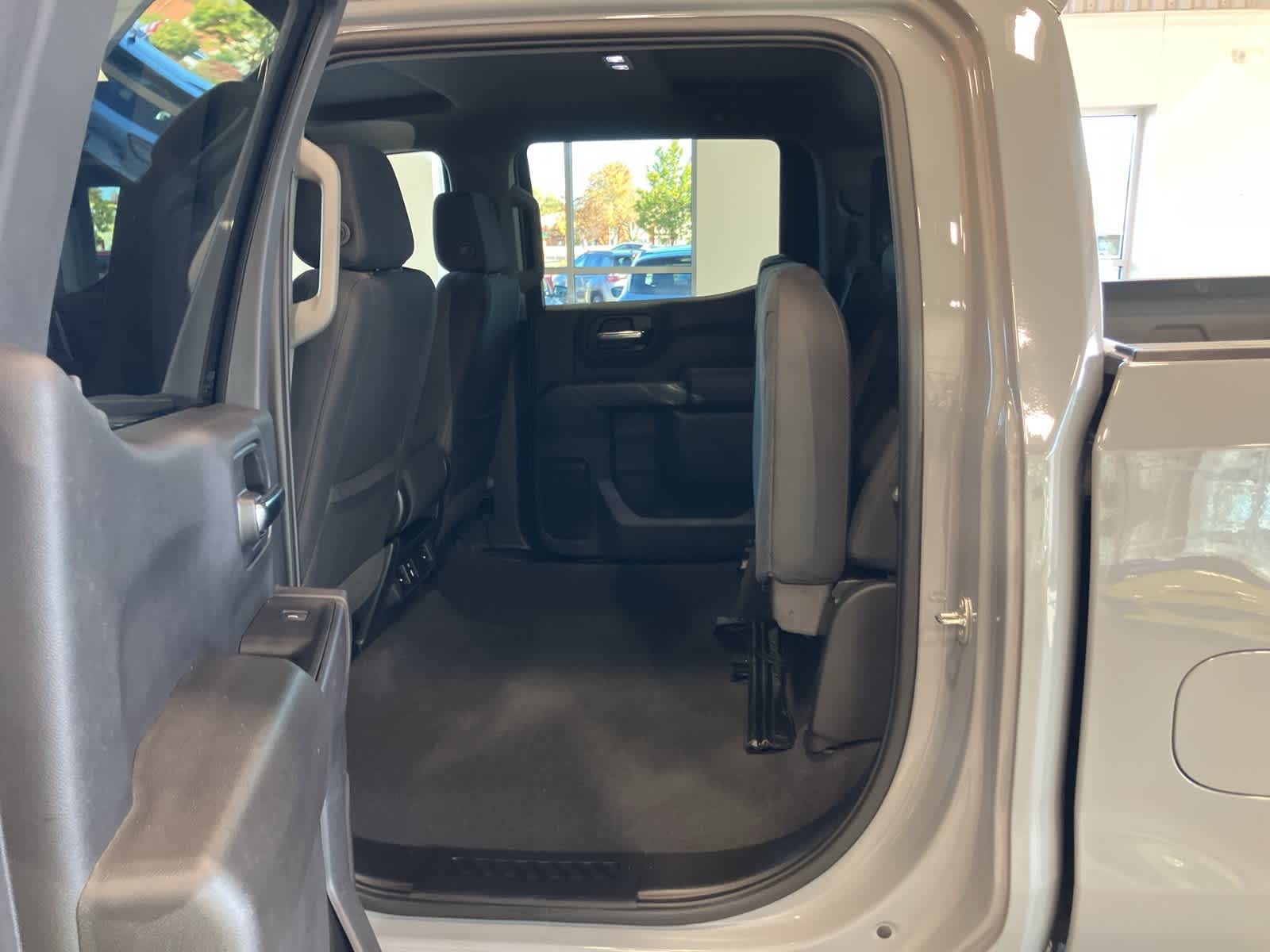 Thumbnail: 2024 Chevrolet Silverado 1500 - 25