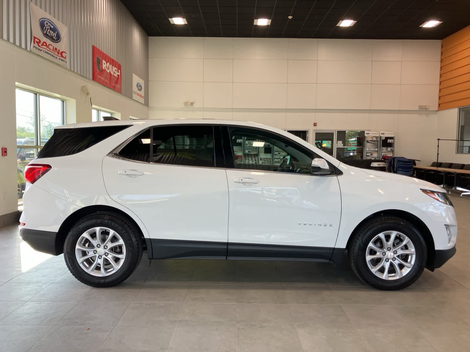 Thumbnail: 2019 Chevrolet Equinox - 4