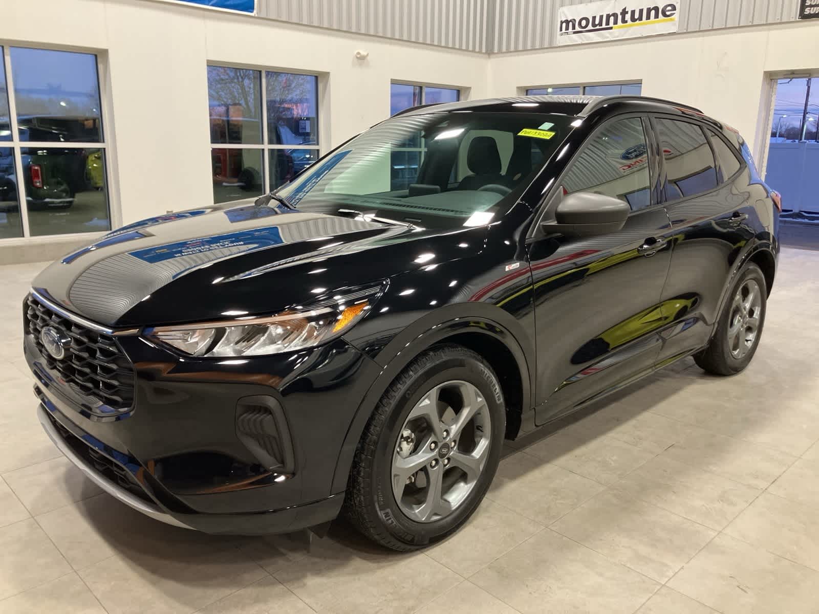 Thumbnail: 2023 Ford Escape - 1