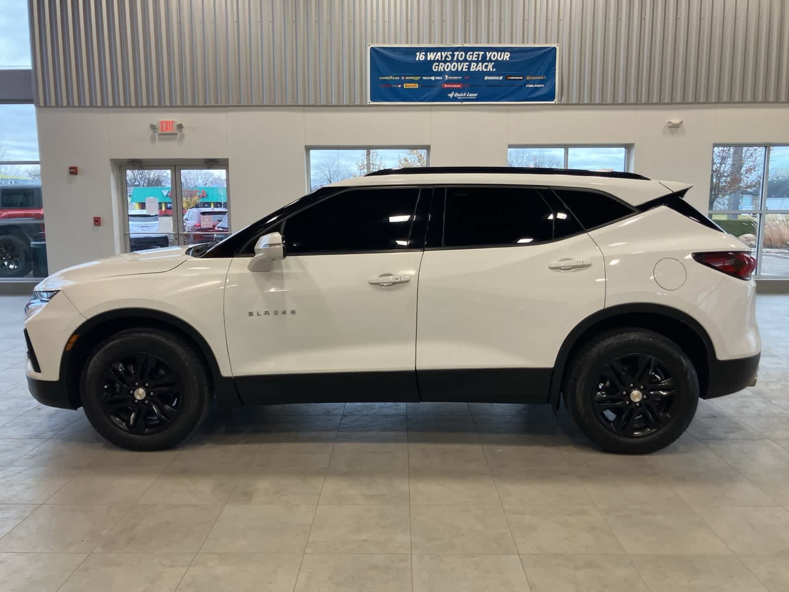 Thumbnail: 2021 Chevrolet Blazer - 8