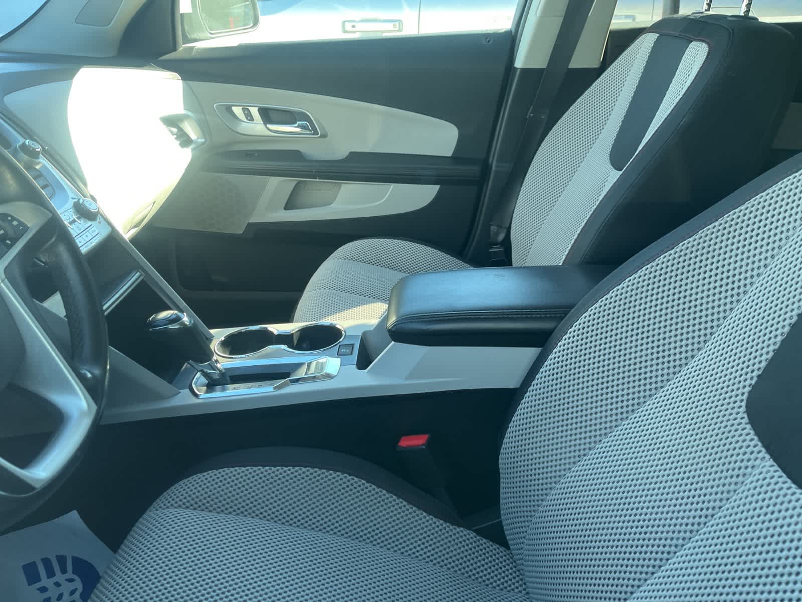 Thumbnail: 2017 Chevrolet Equinox - 24