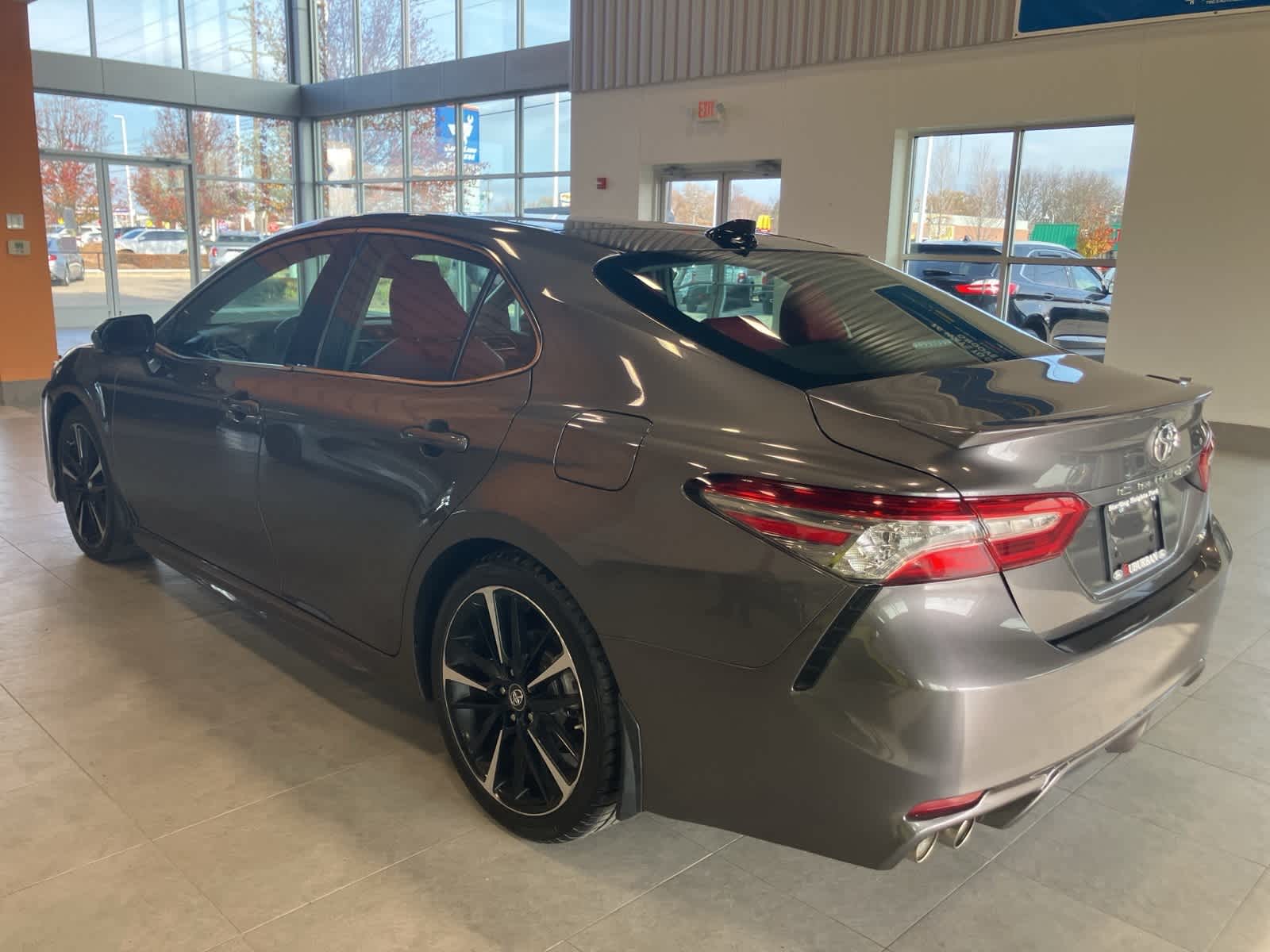 Thumbnail: 2019 Toyota Camry - 7