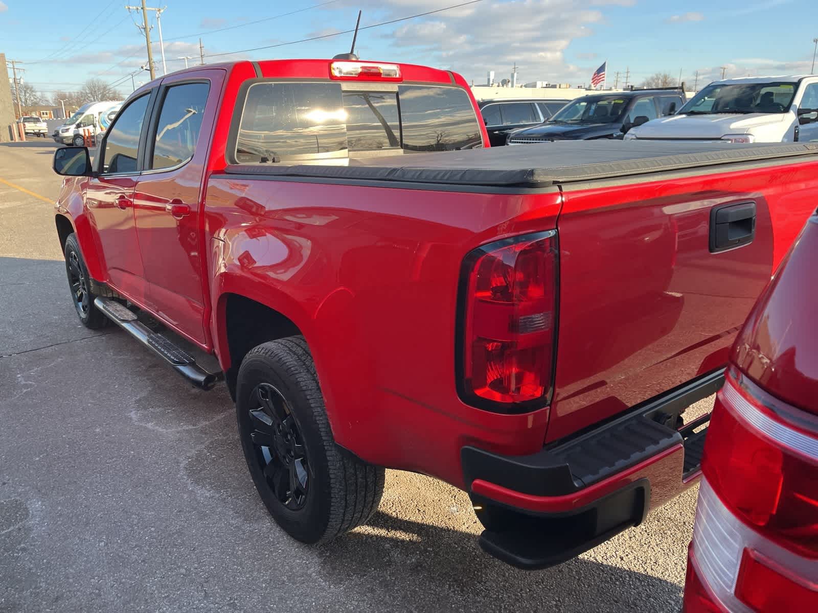 Thumbnail: 2018 Chevrolet Colorado - 9