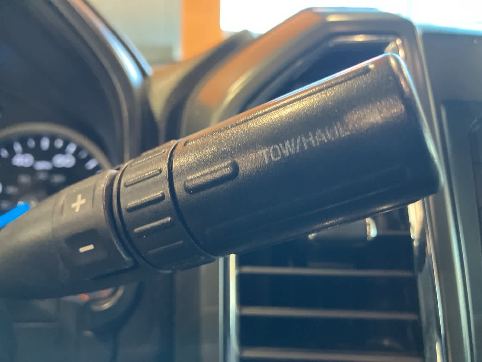 Thumbnail: 2017 Ford Econoline - 23