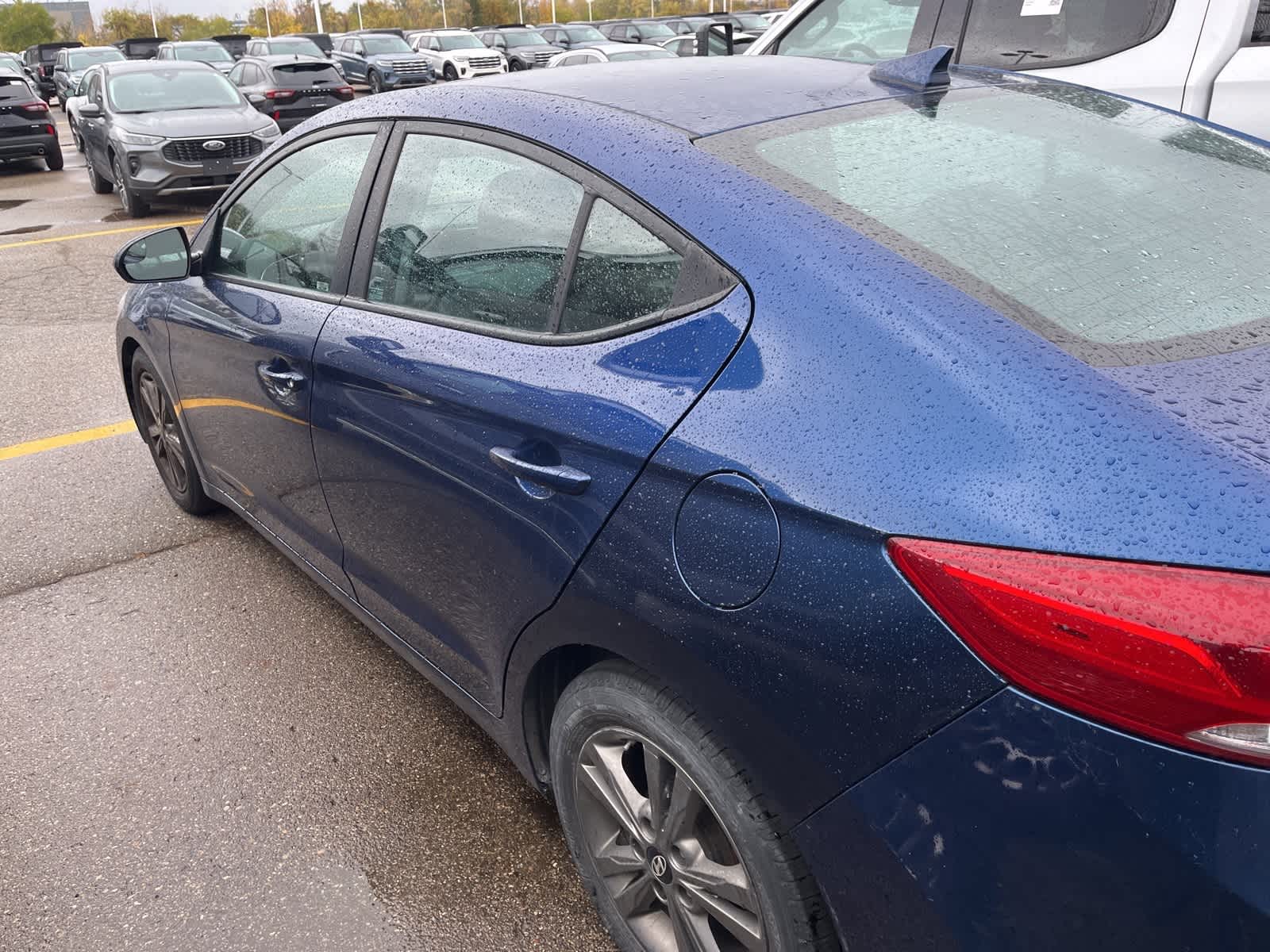 Thumbnail: 2017 Hyundai Elantra - 10