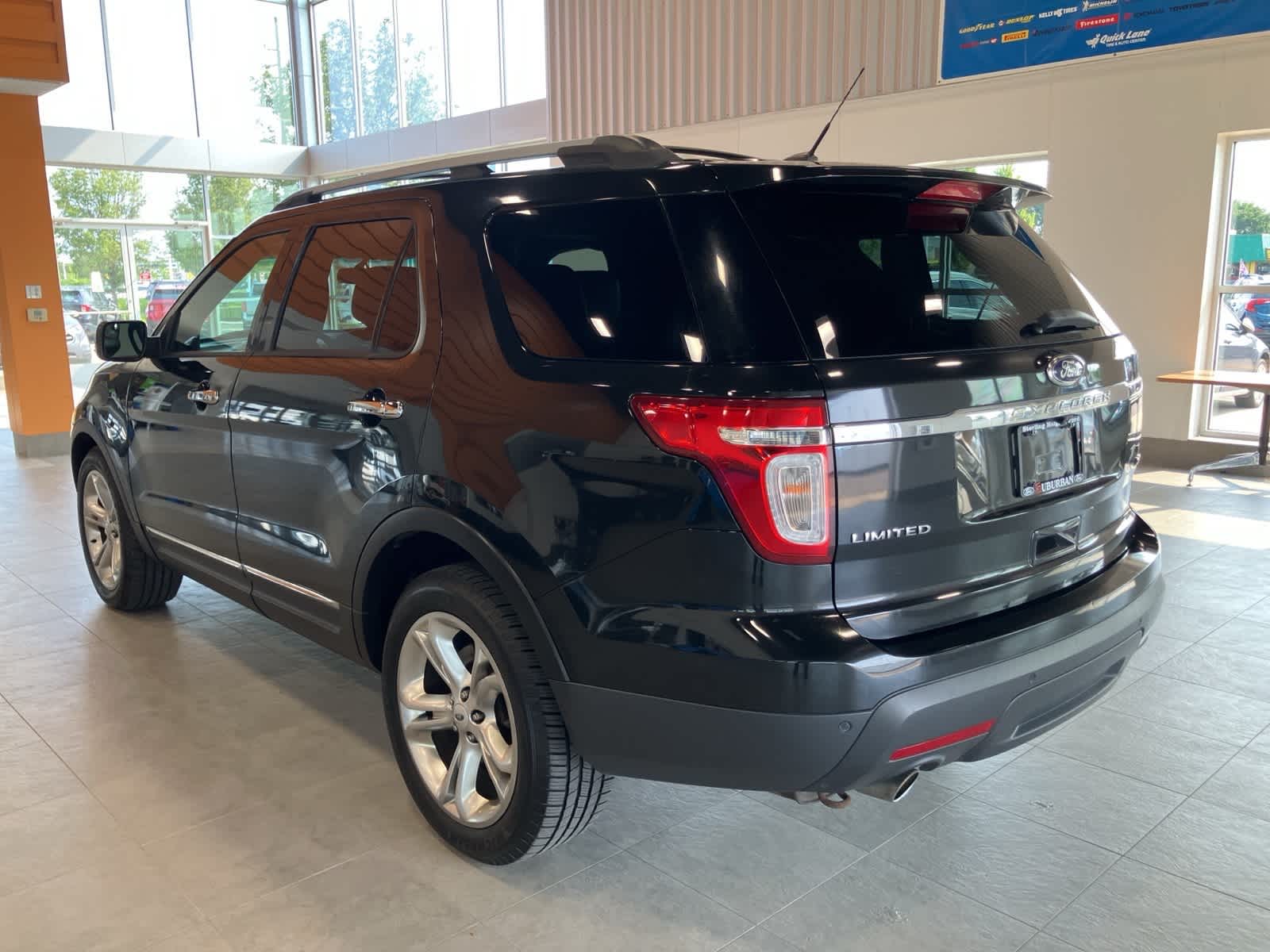 Thumbnail: 2015 Ford Explorer - 7
