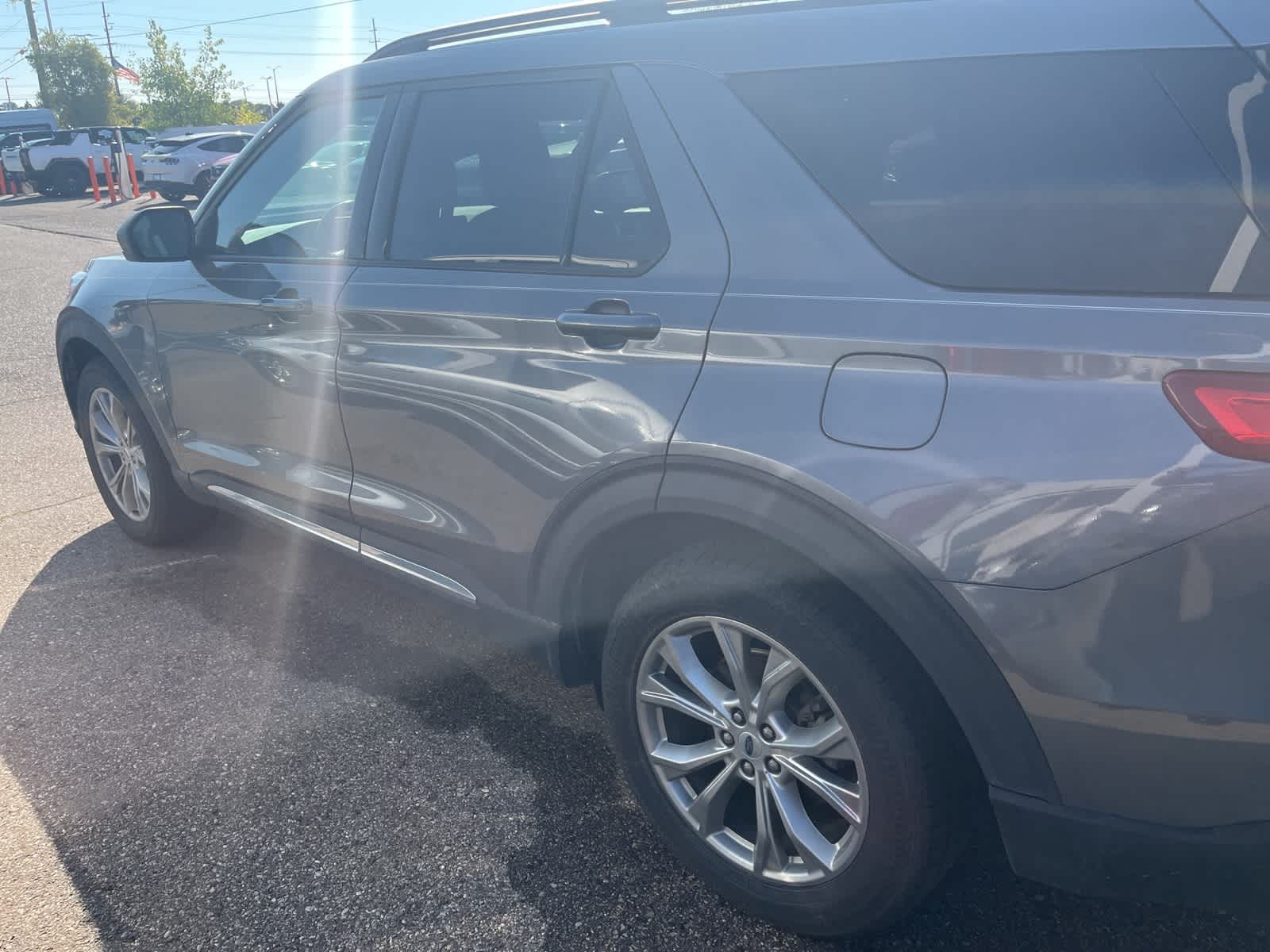 Thumbnail: 2021 Ford Explorer - 11
