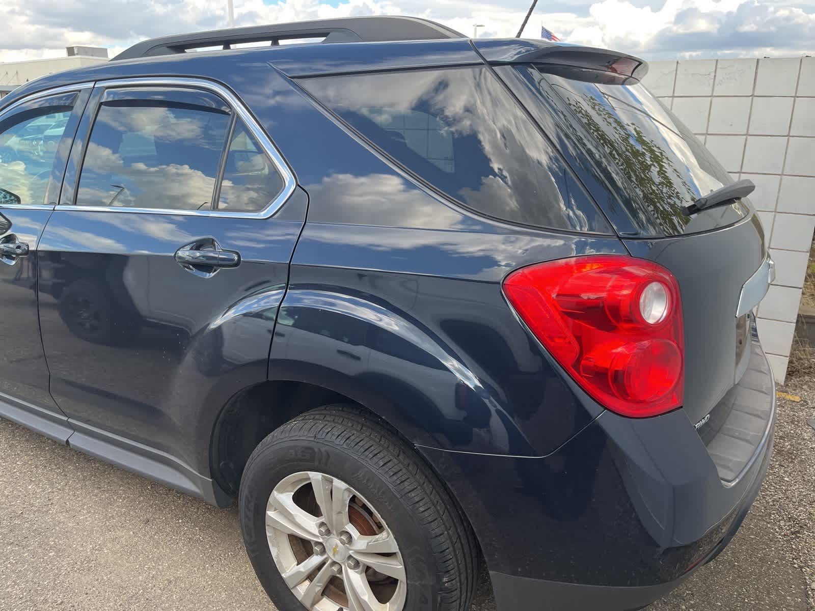 Thumbnail: 2015 Chevrolet Equinox - 6
