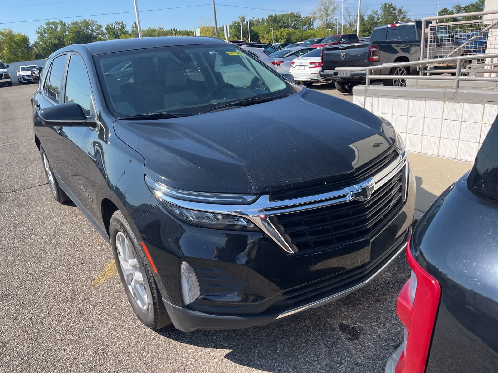 Thumbnail: 2022 Chevrolet Equinox - 18