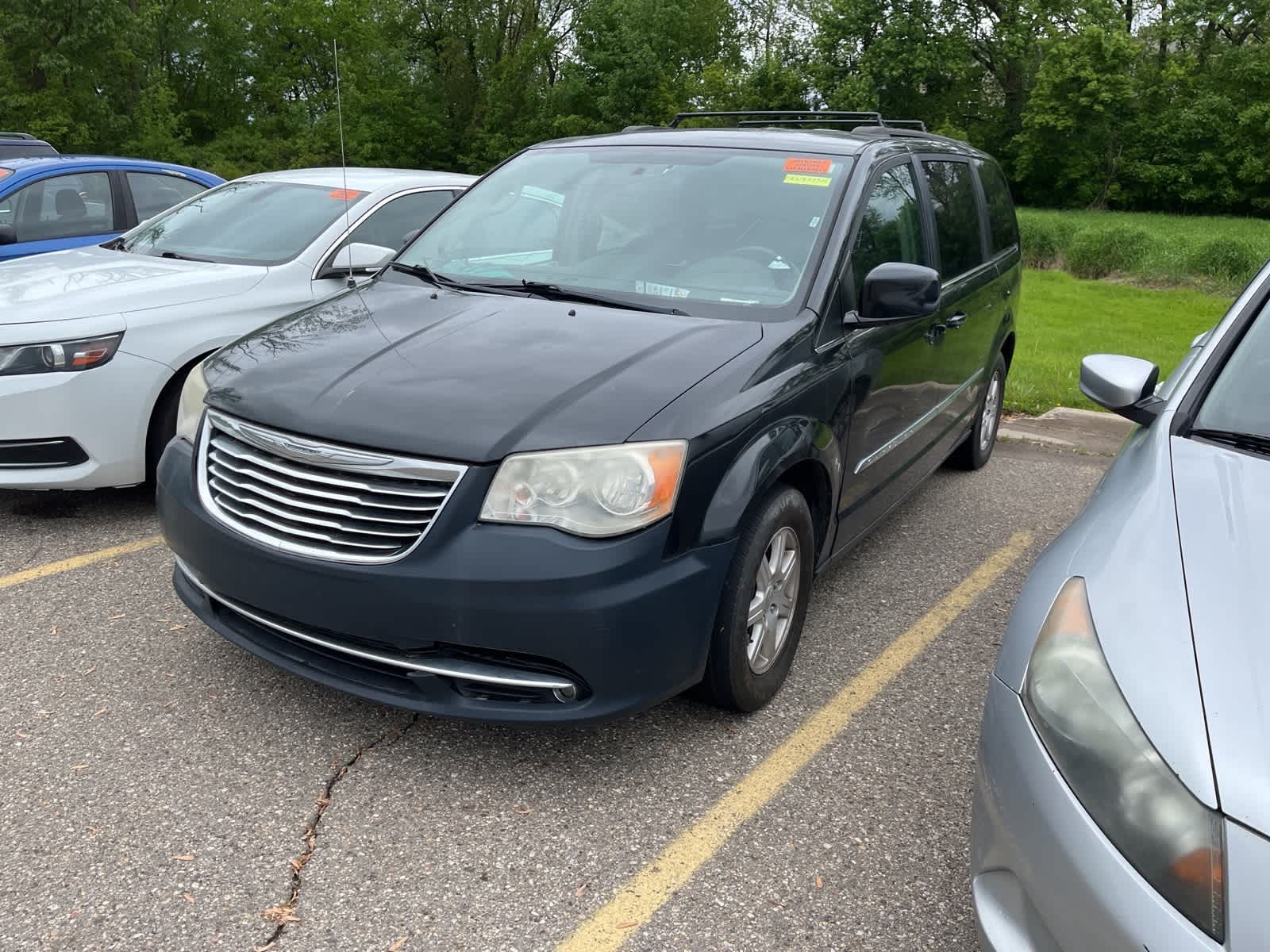 2012 Chrysler Town & Country Touring -
                  Sterling Heights, MI