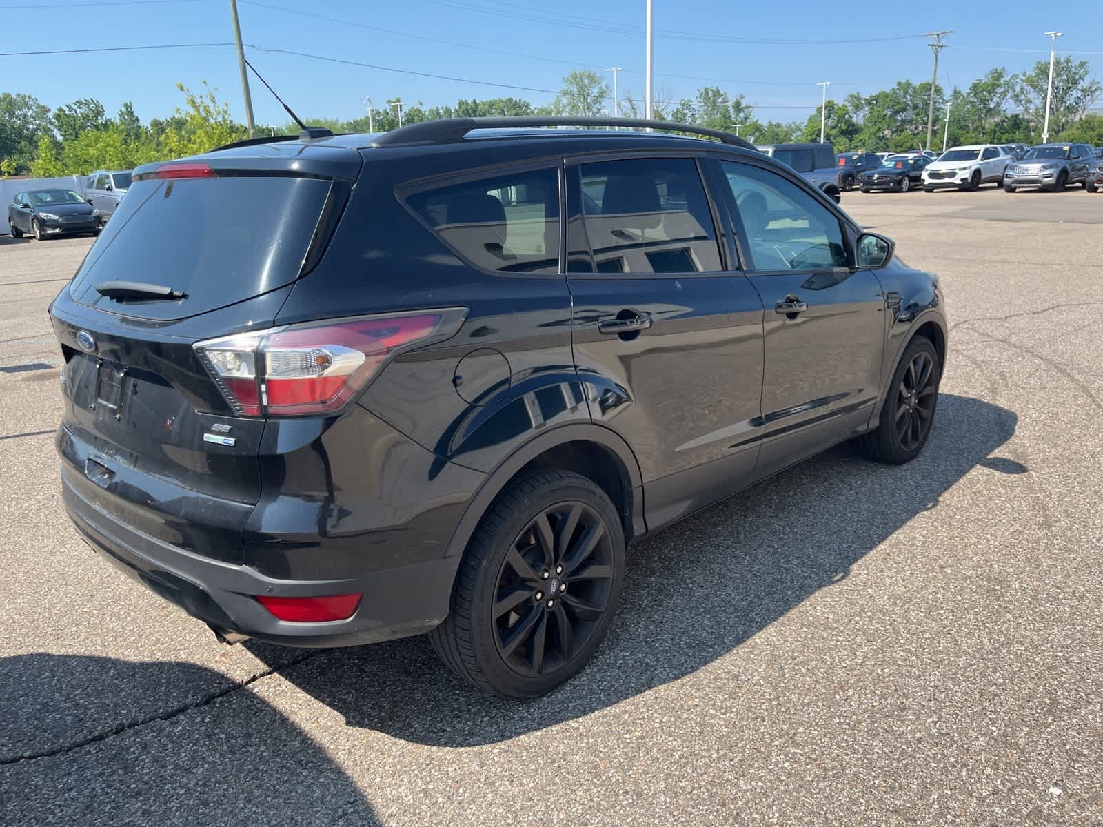 Thumbnail: 2017 Ford Escape - 12