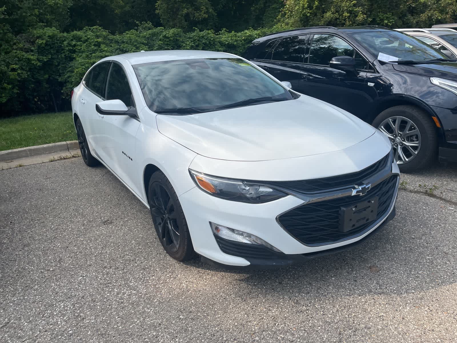 Thumbnail: 2023 Chevrolet Malibu - 17